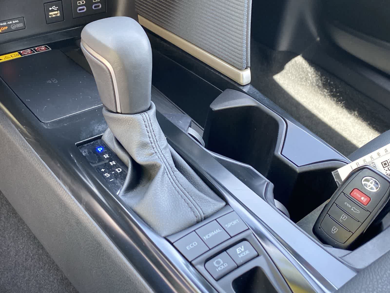 Thumbnail: 2025 Toyota Camry - 28