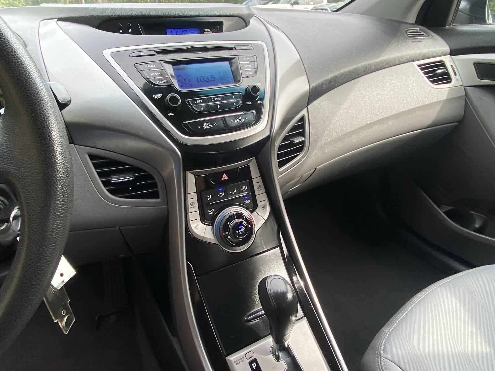 Thumbnail: 2013 Hyundai Elantra - 19