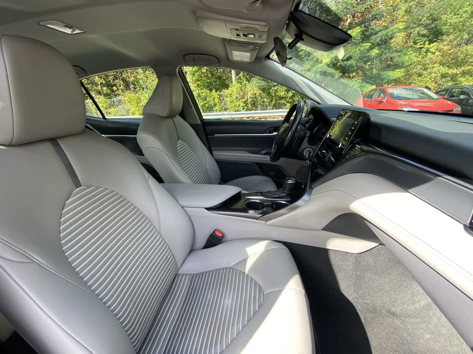 Thumbnail: 2023 Toyota Camry - 20