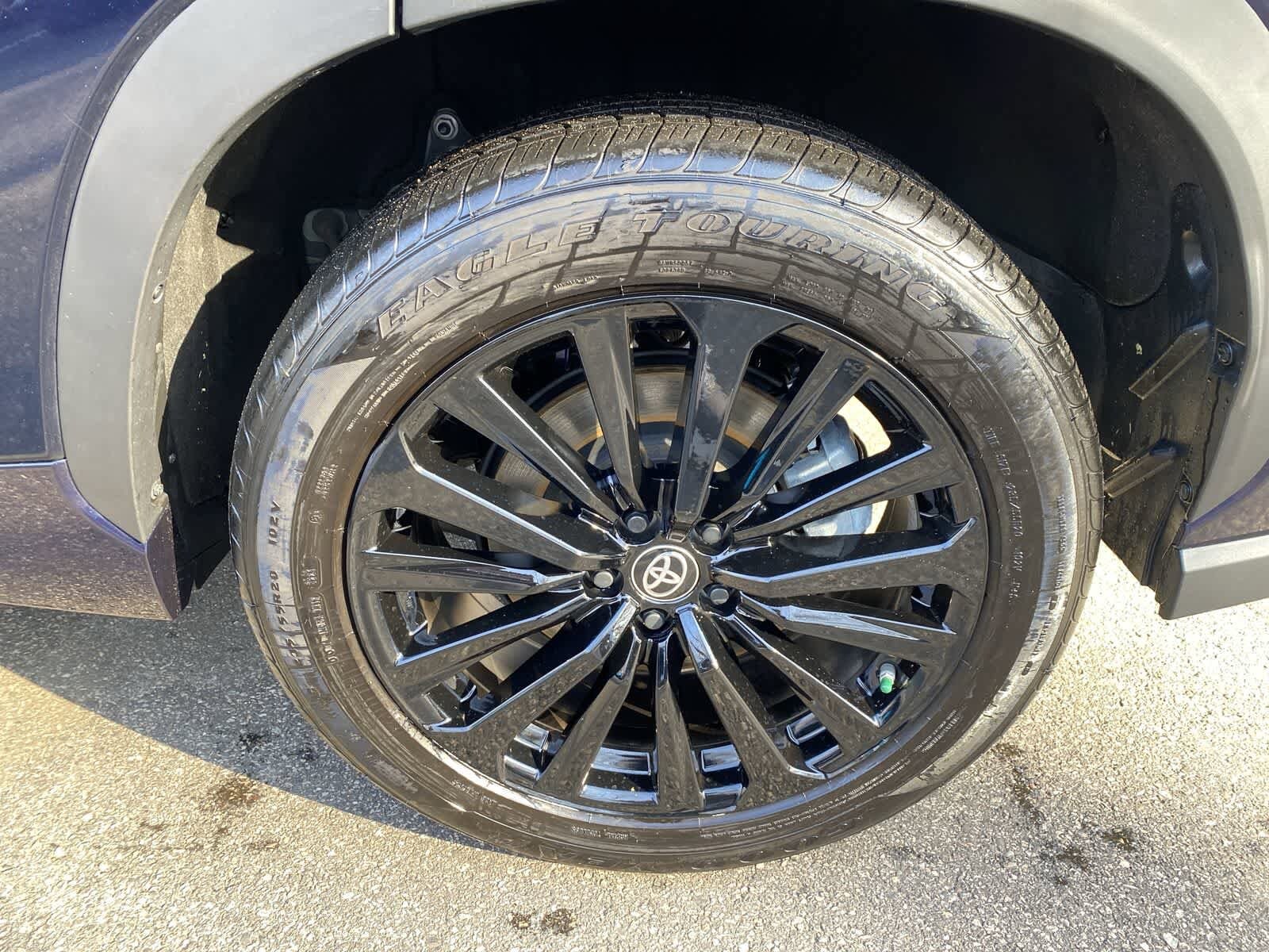 Thumbnail: 2025 Toyota Highlander - 15