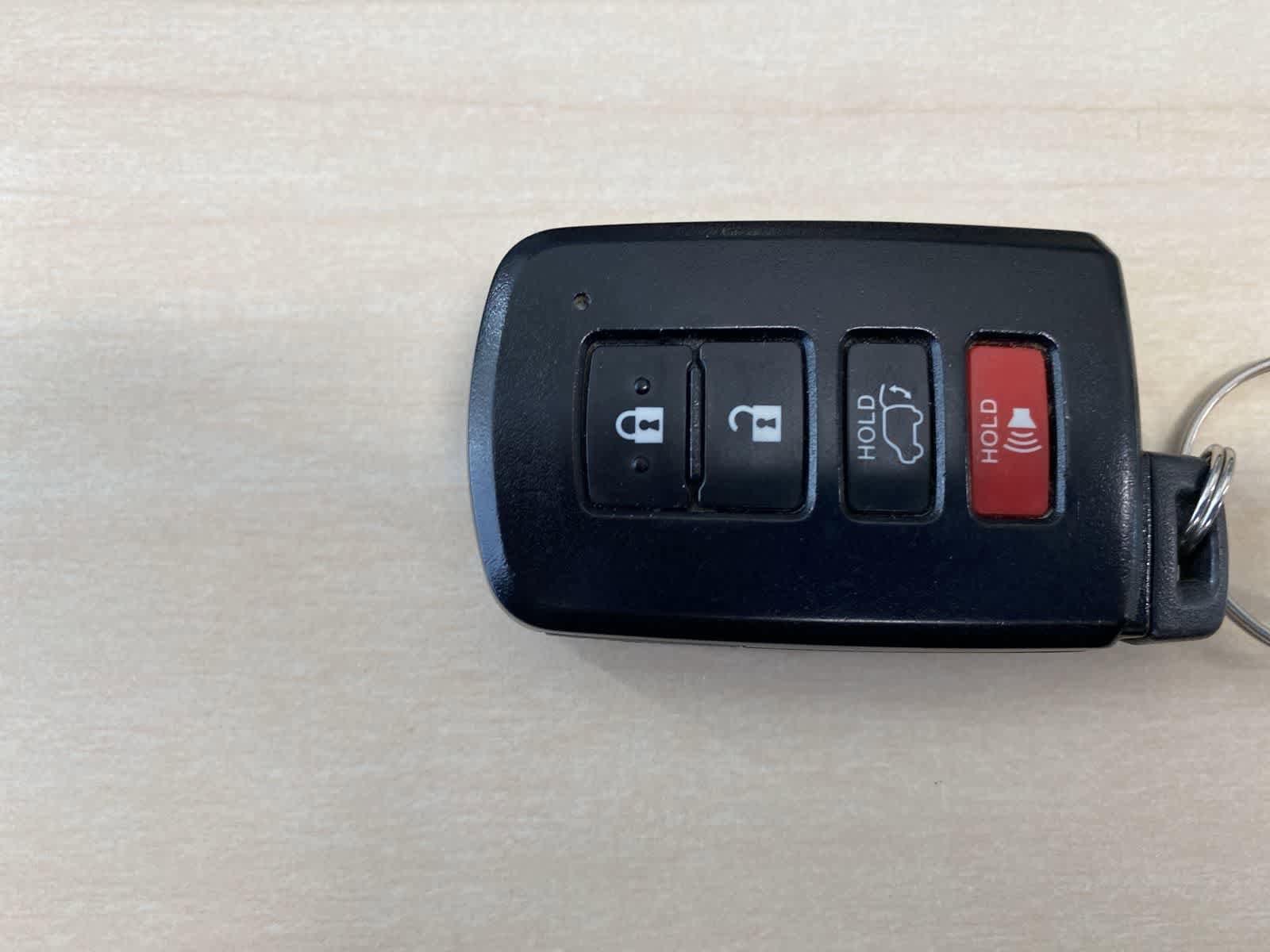 Thumbnail: 2016 Toyota RAV4 - 37