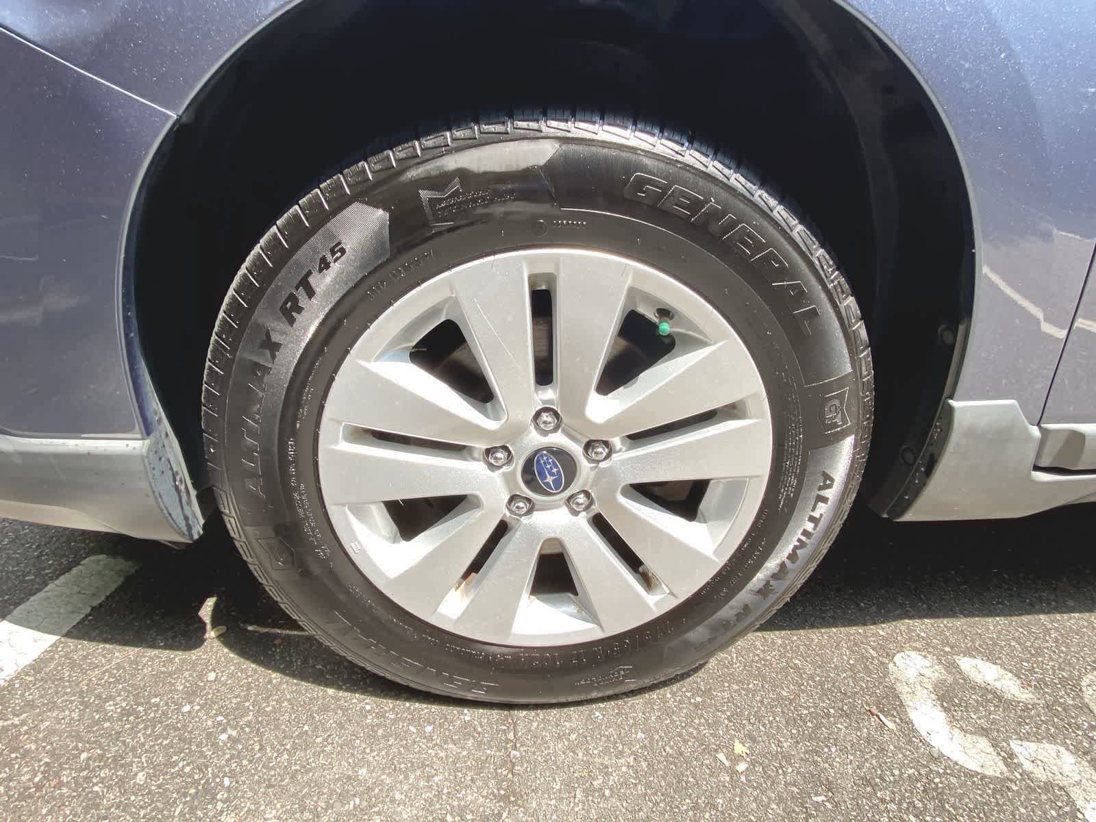 Thumbnail: 2015 Subaru Outback - 11