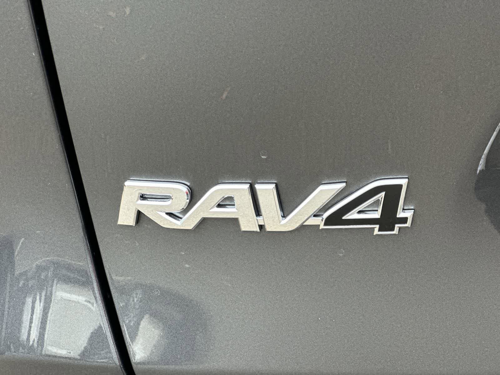 Thumbnail: 2025 Toyota RAV4 - 16
