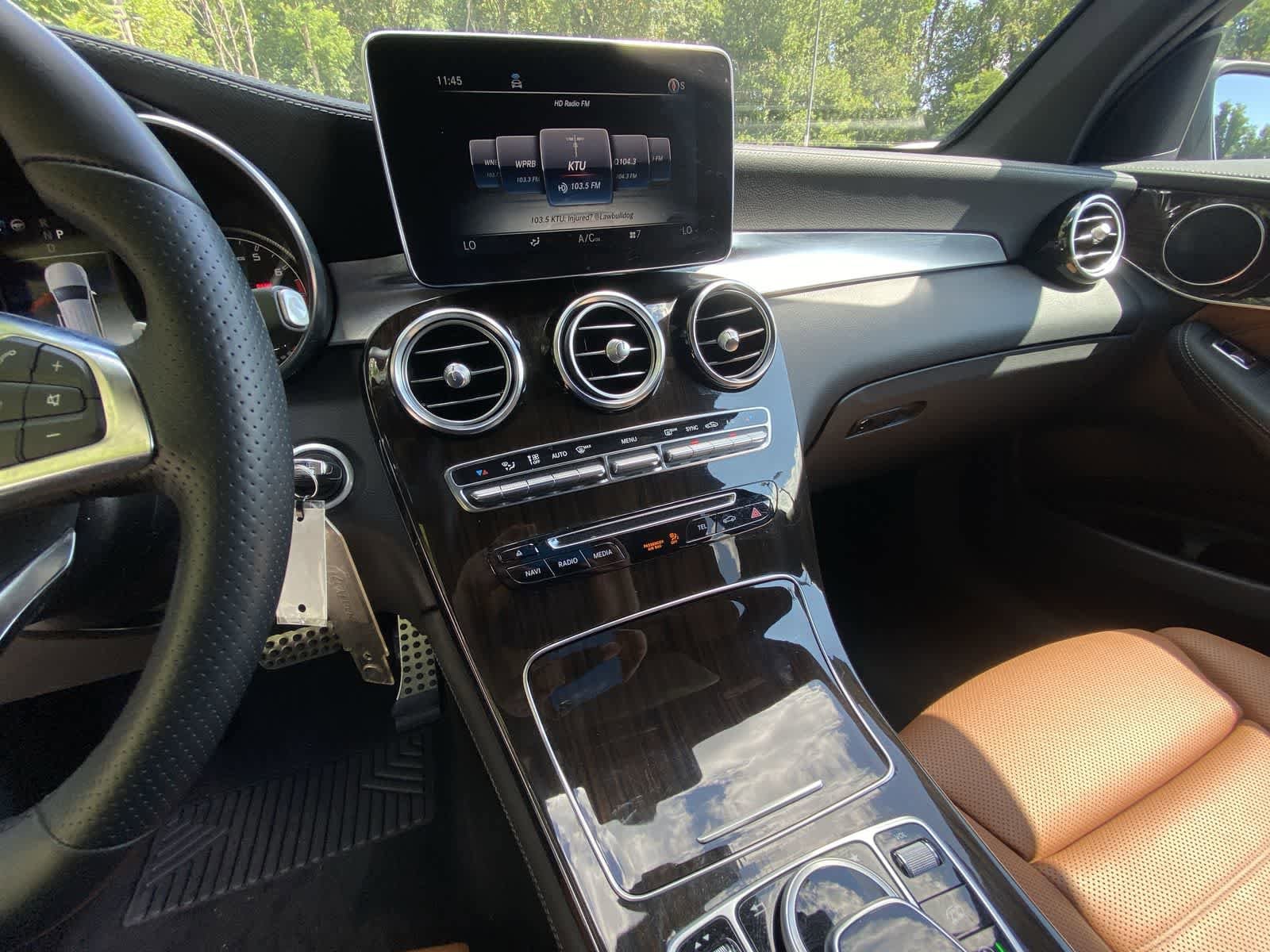 Thumbnail: 2019 Mercedes-Benz GLC - 20