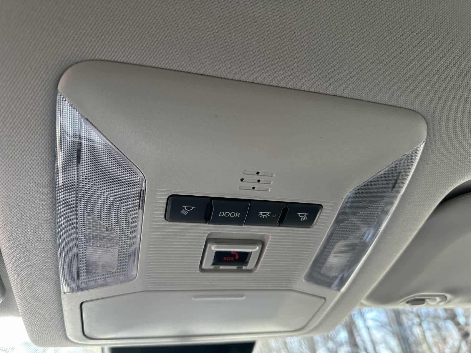 Thumbnail: 2025 Toyota RAV4 - 25