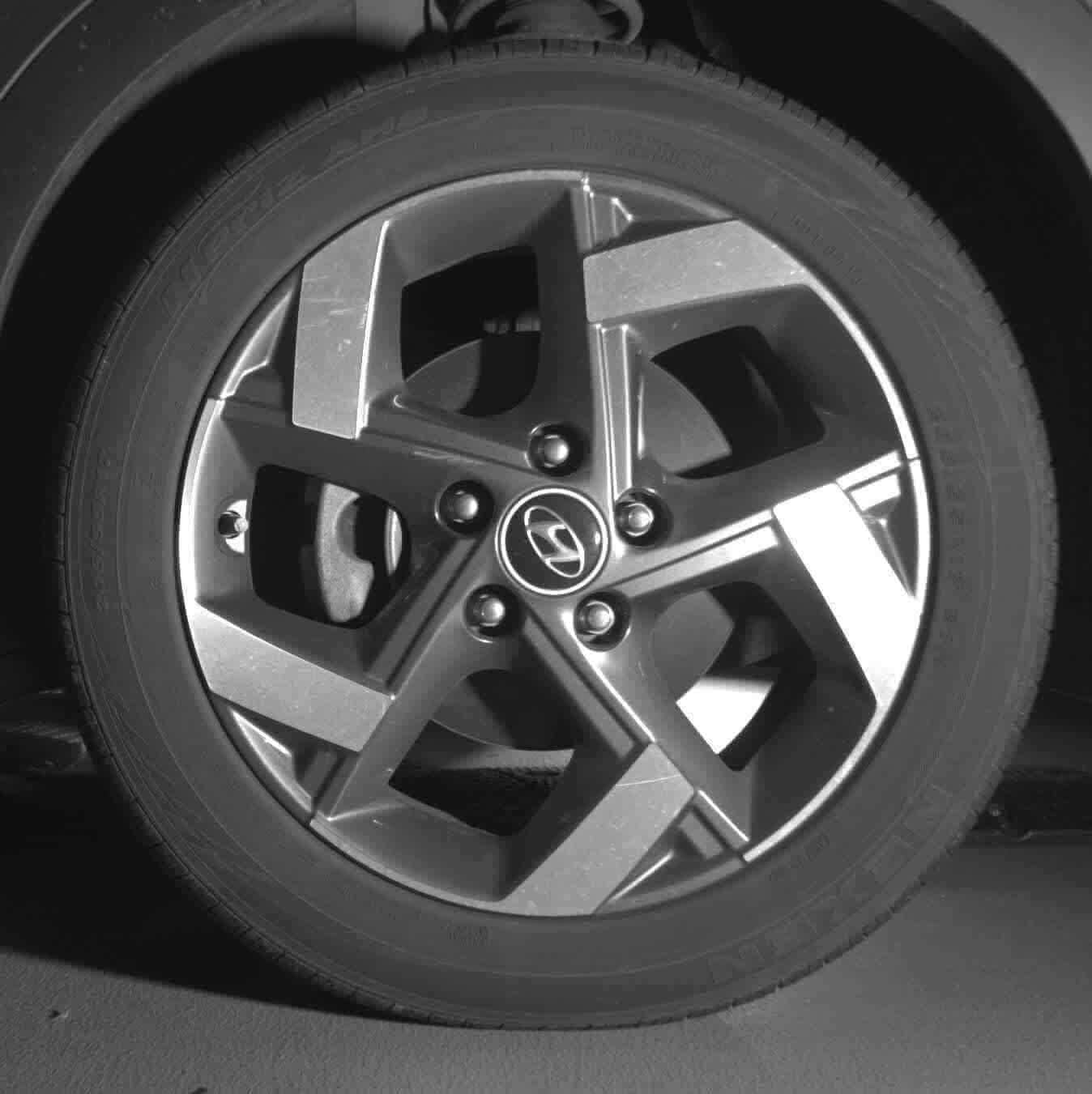 Thumbnail: 2023 Hyundai Venue - 10