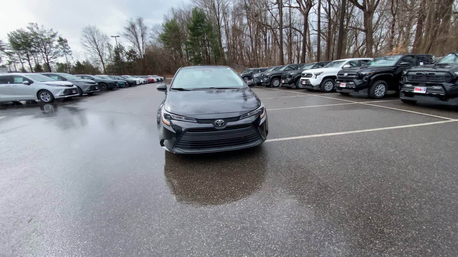 Thumbnail: 2025 Toyota Corolla - 8