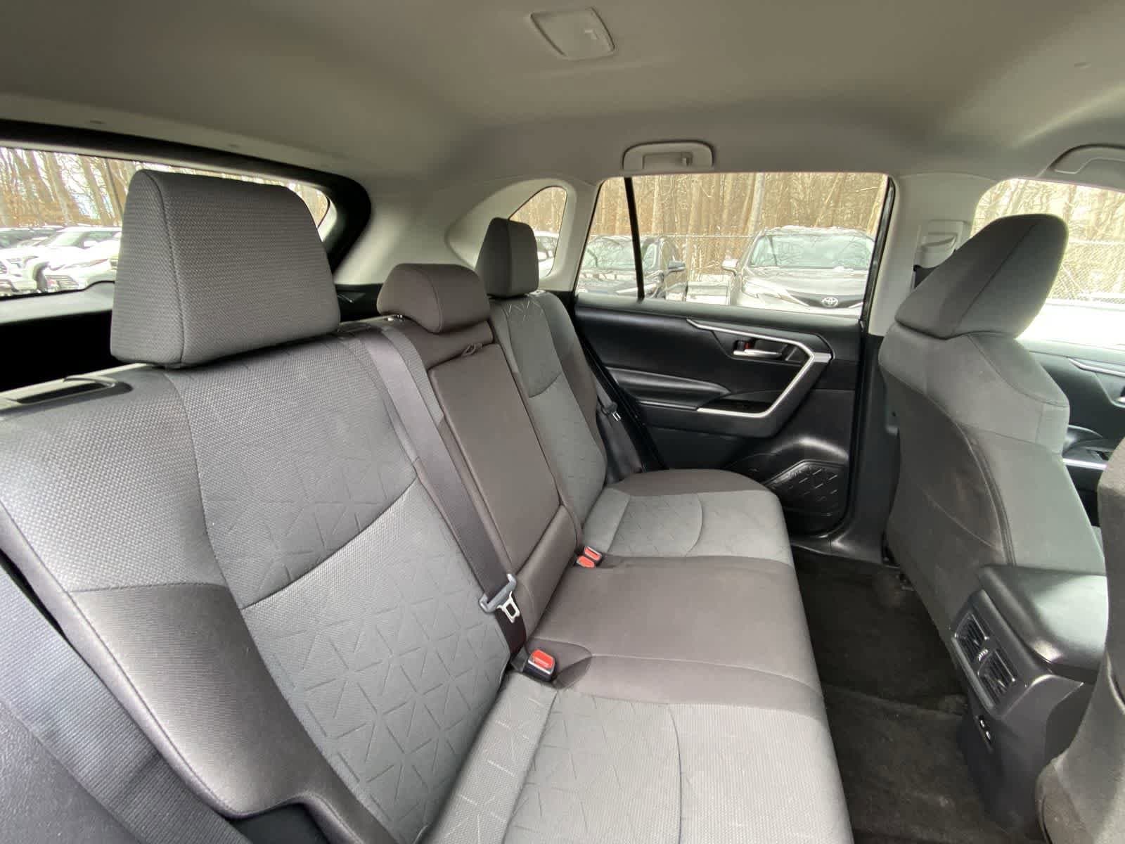 Thumbnail: 2024 Toyota RAV4 - 23