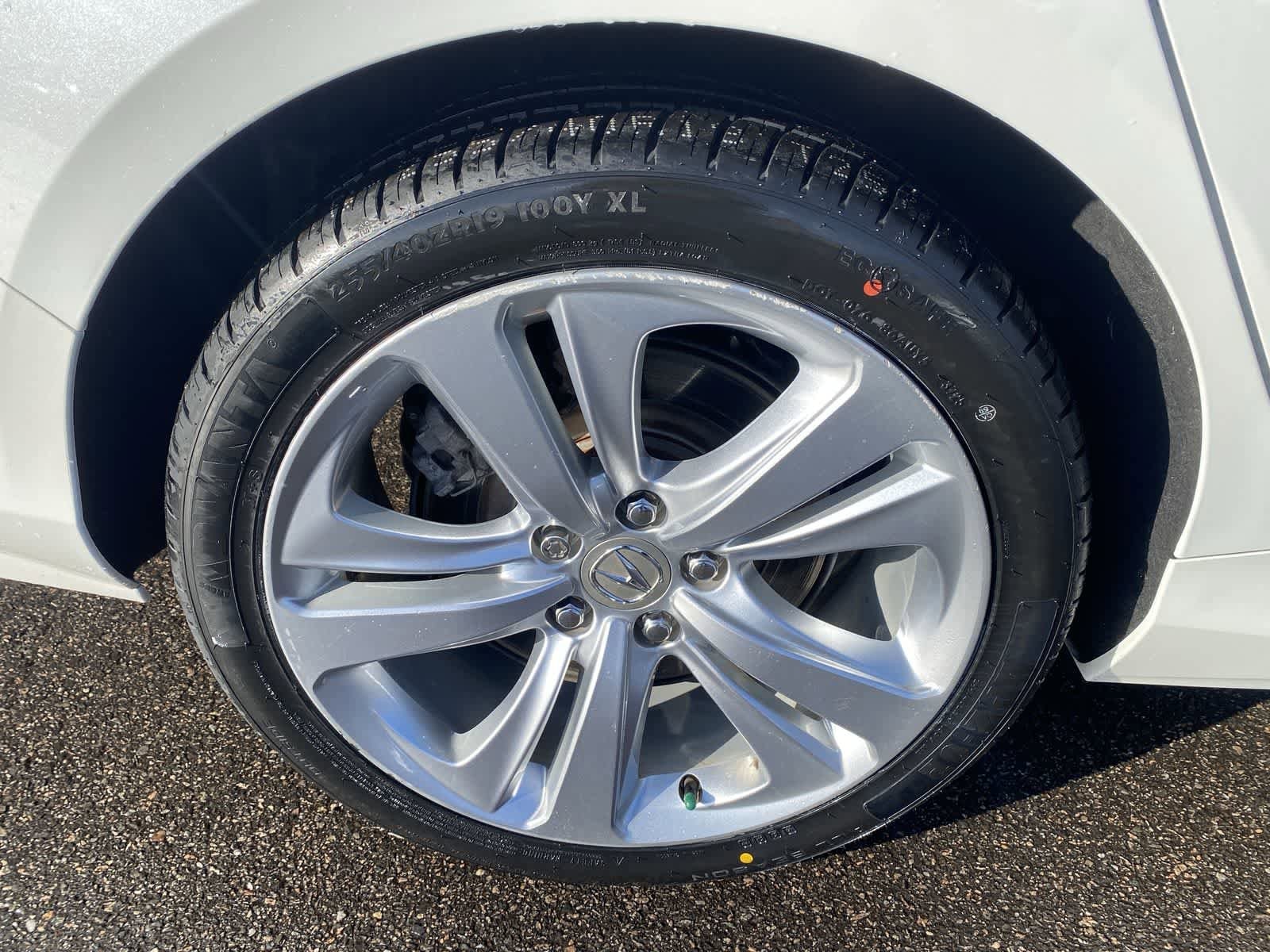 Thumbnail: 2022 Acura TLX - 19