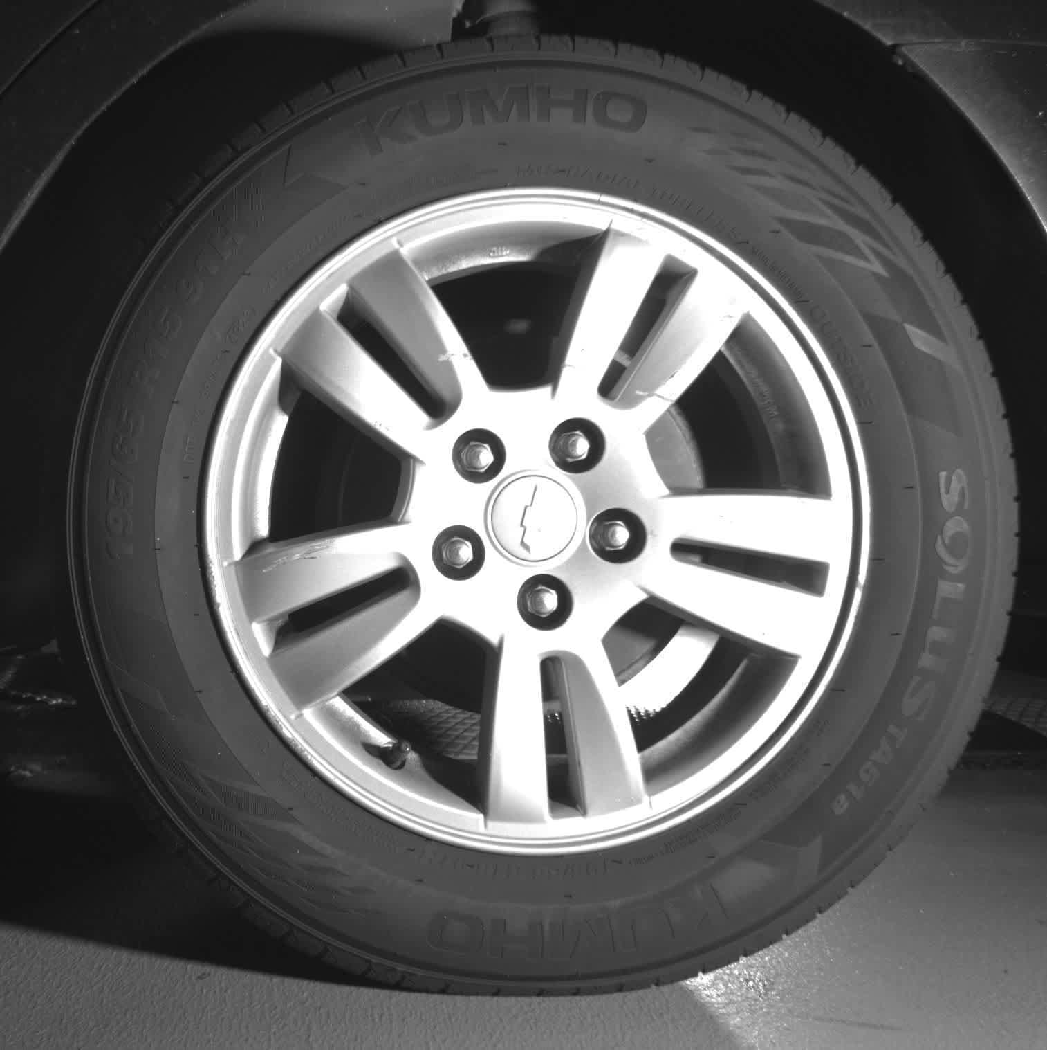 Thumbnail: 2013 Chevrolet Sonic - 20