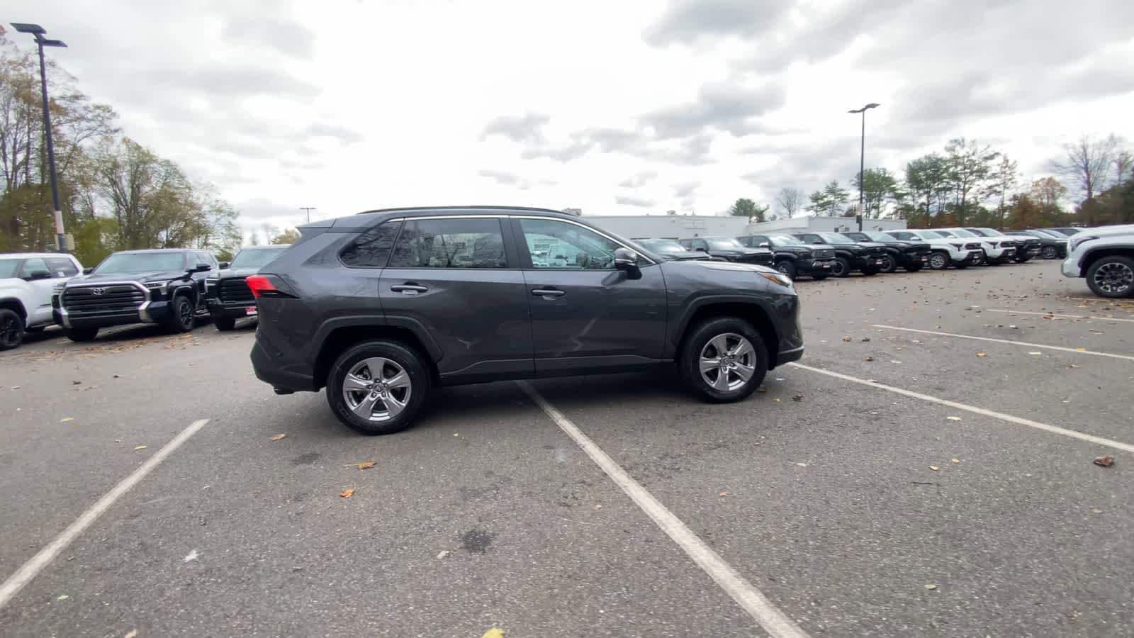 Thumbnail: 2025 Toyota RAV4 - 15