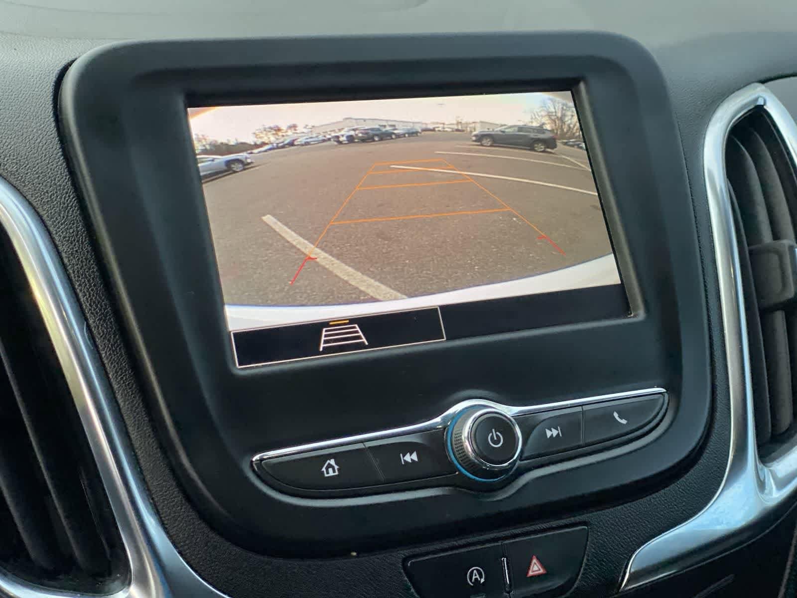 Thumbnail: 2022 Chevrolet Equinox - 34