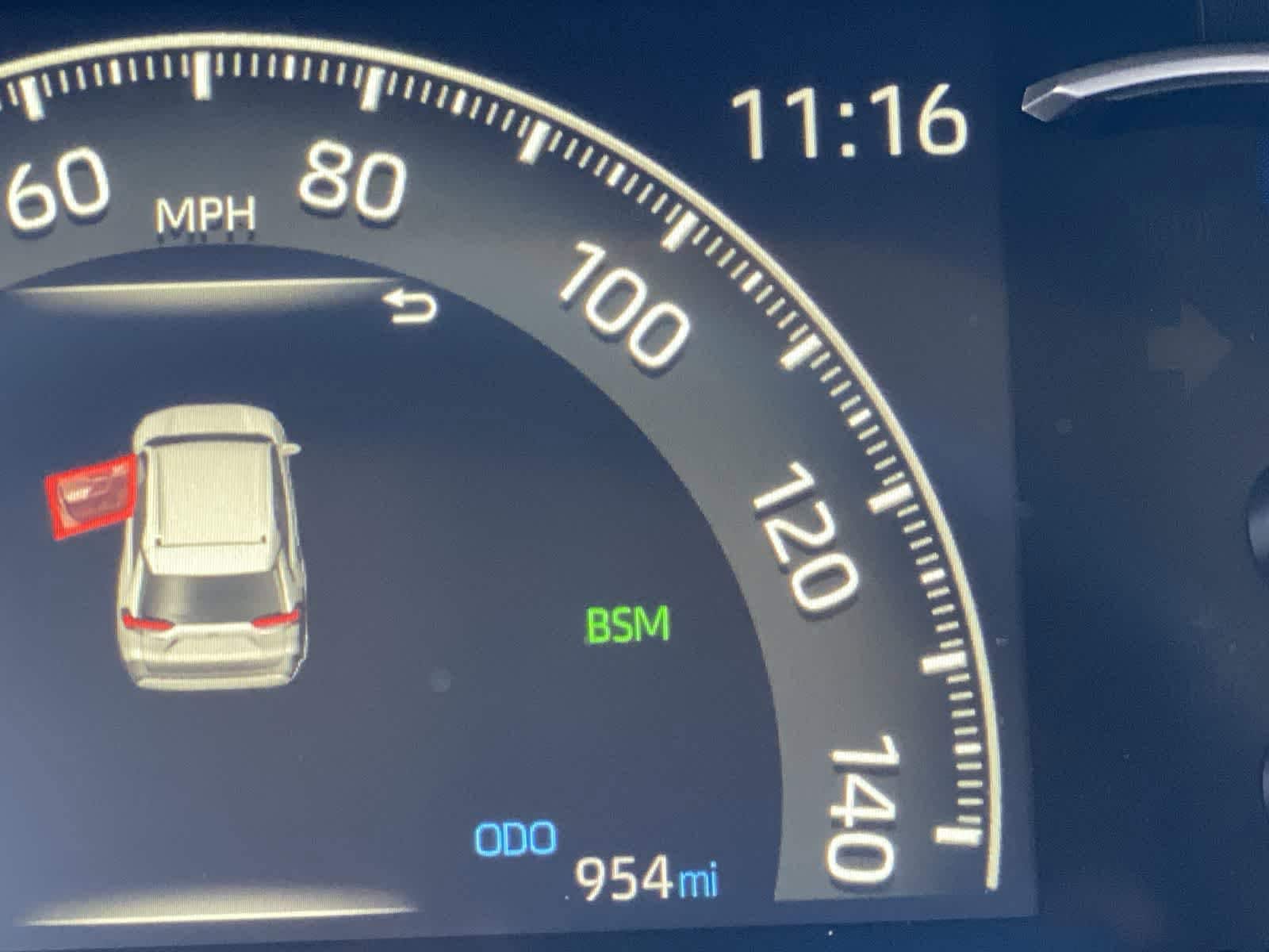 Thumbnail: 2025 Toyota RAV4 - 31