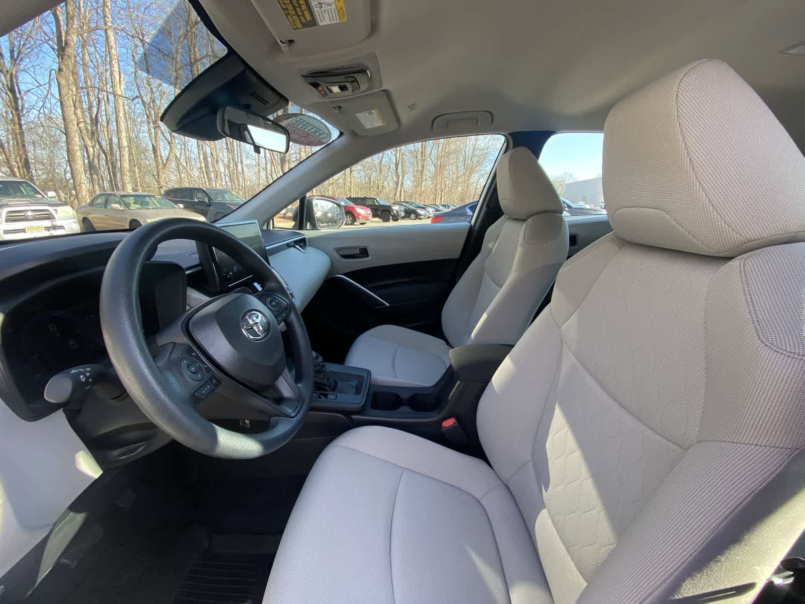 Thumbnail: 2026 Toyota Corolla Cross - 23