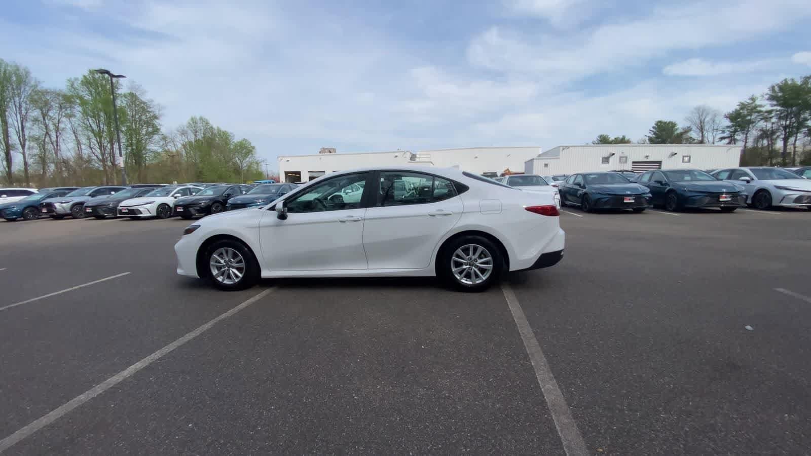 Thumbnail: 2025 Toyota Camry - 8