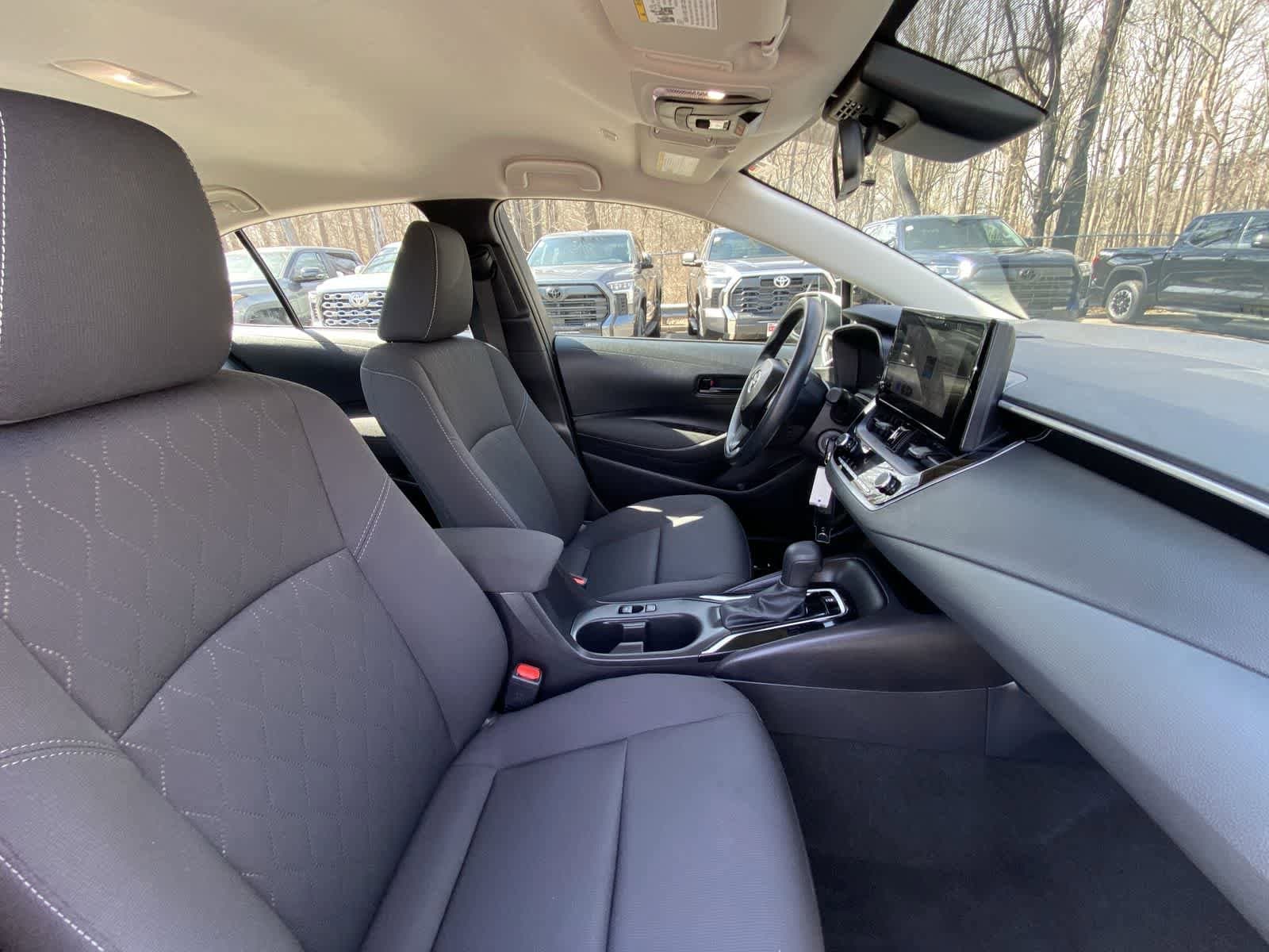 Thumbnail: 2025 Toyota Corolla - 23