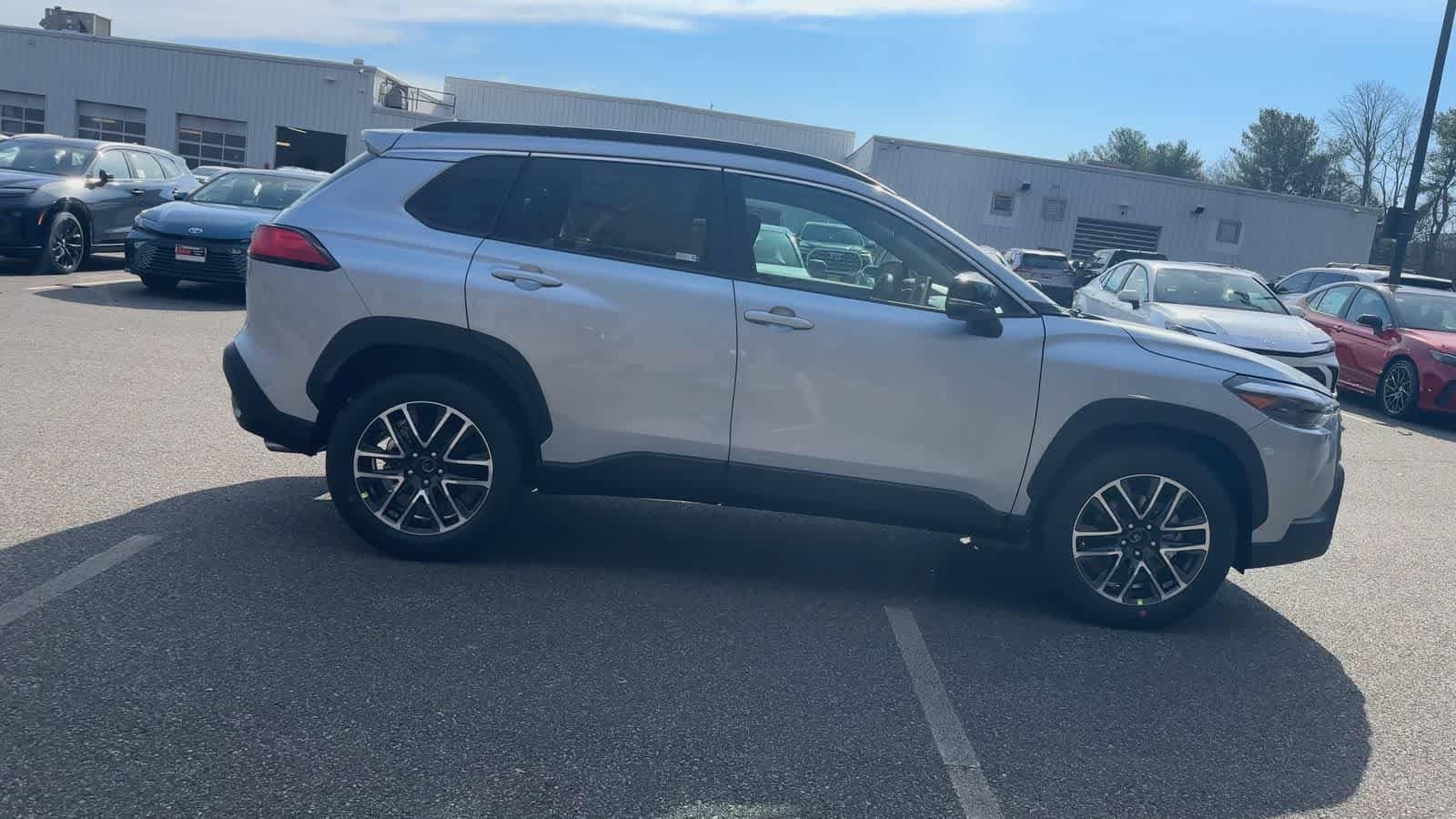 Thumbnail: 2026 Toyota Corolla Cross - 9