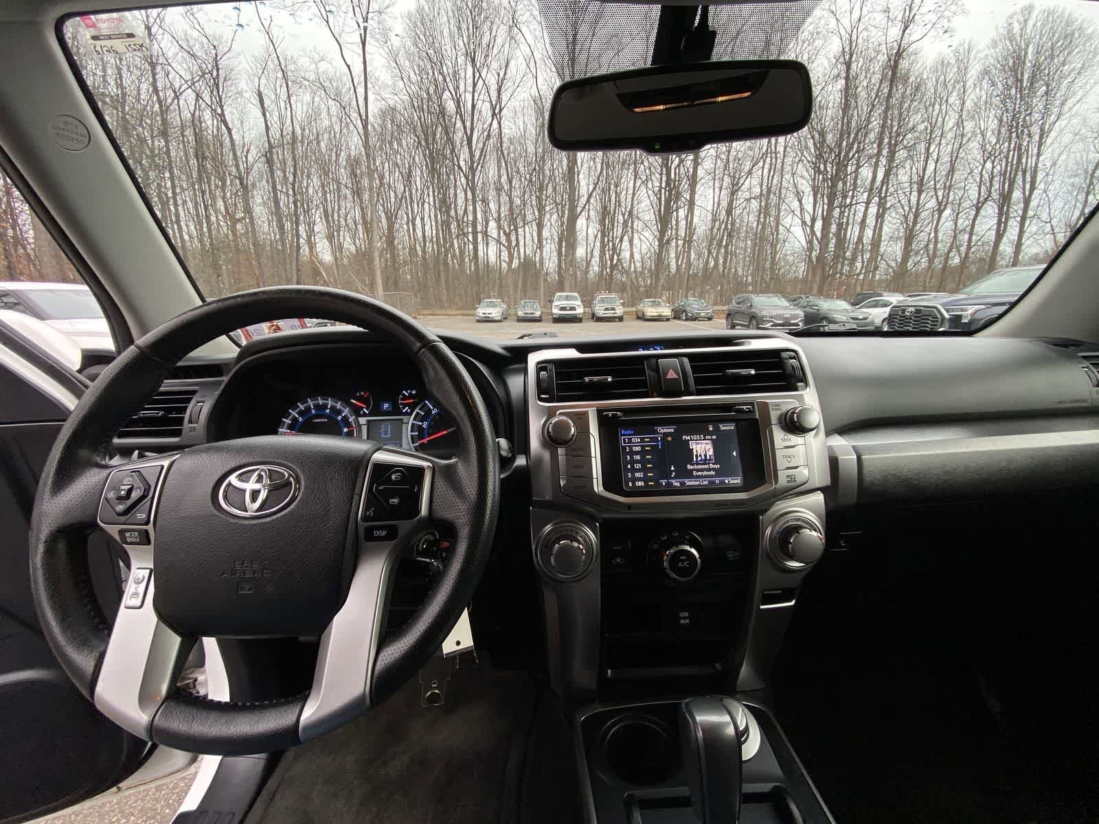 Thumbnail: 2016 Toyota 4Runner - 26