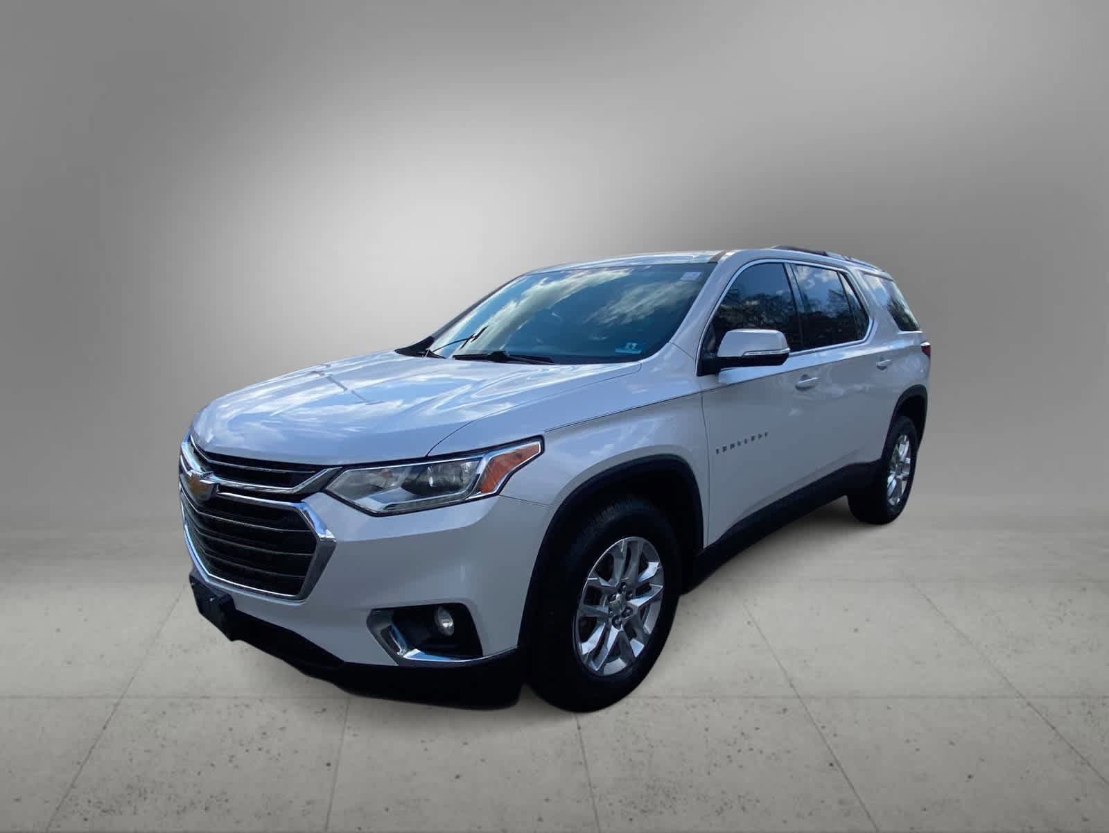 Thumbnail: 2018 Chevrolet Traverse - 7