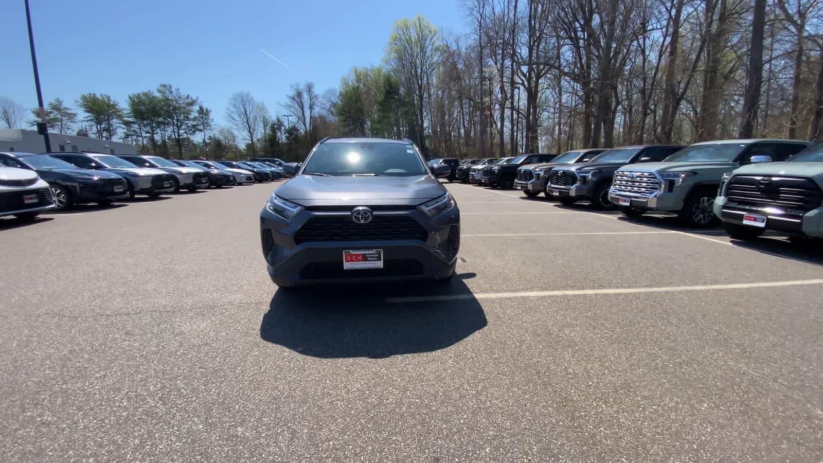 Thumbnail: 2025 Toyota RAV4 - 6