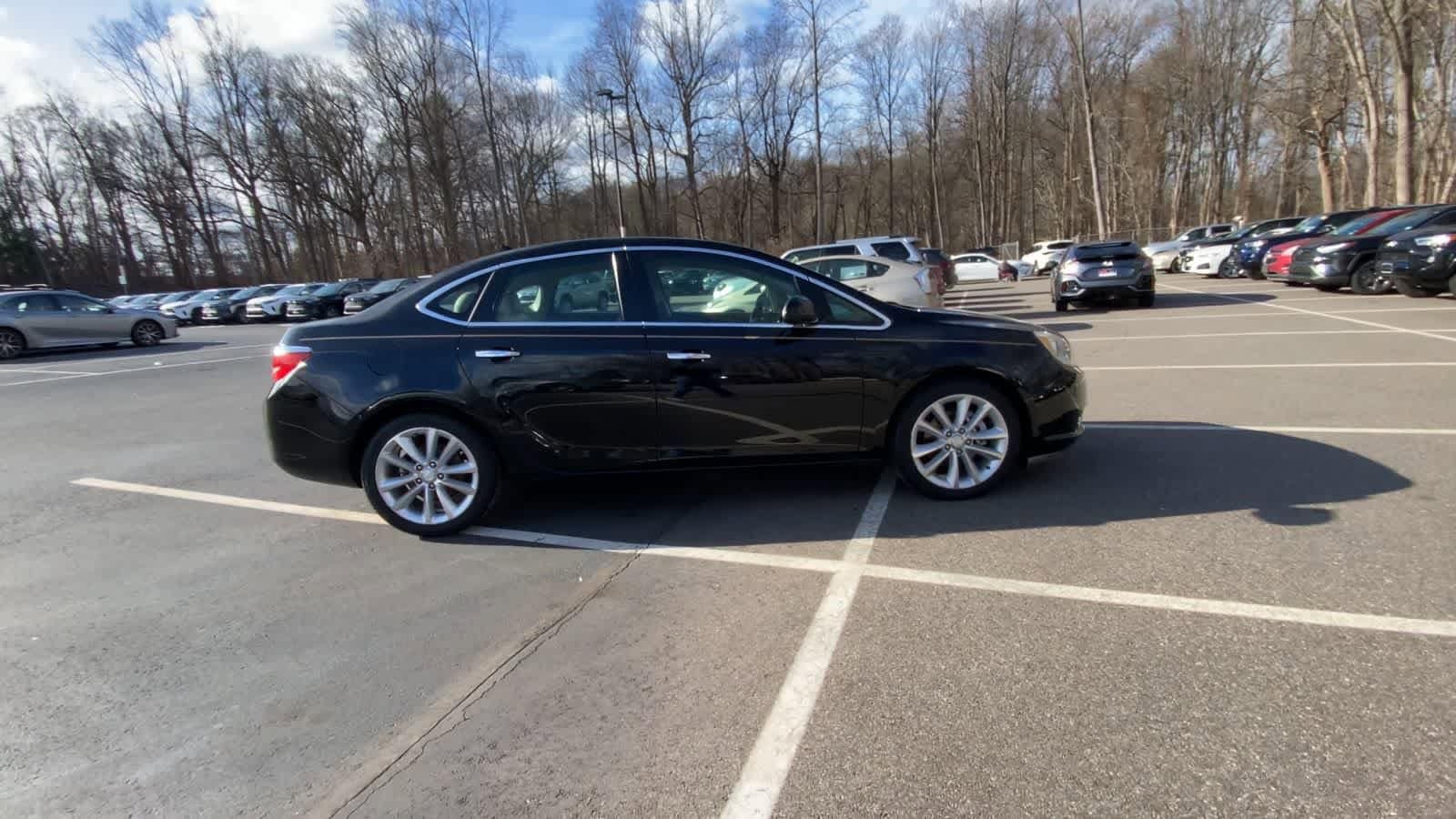 Thumbnail: 2012 Buick Verano - 16