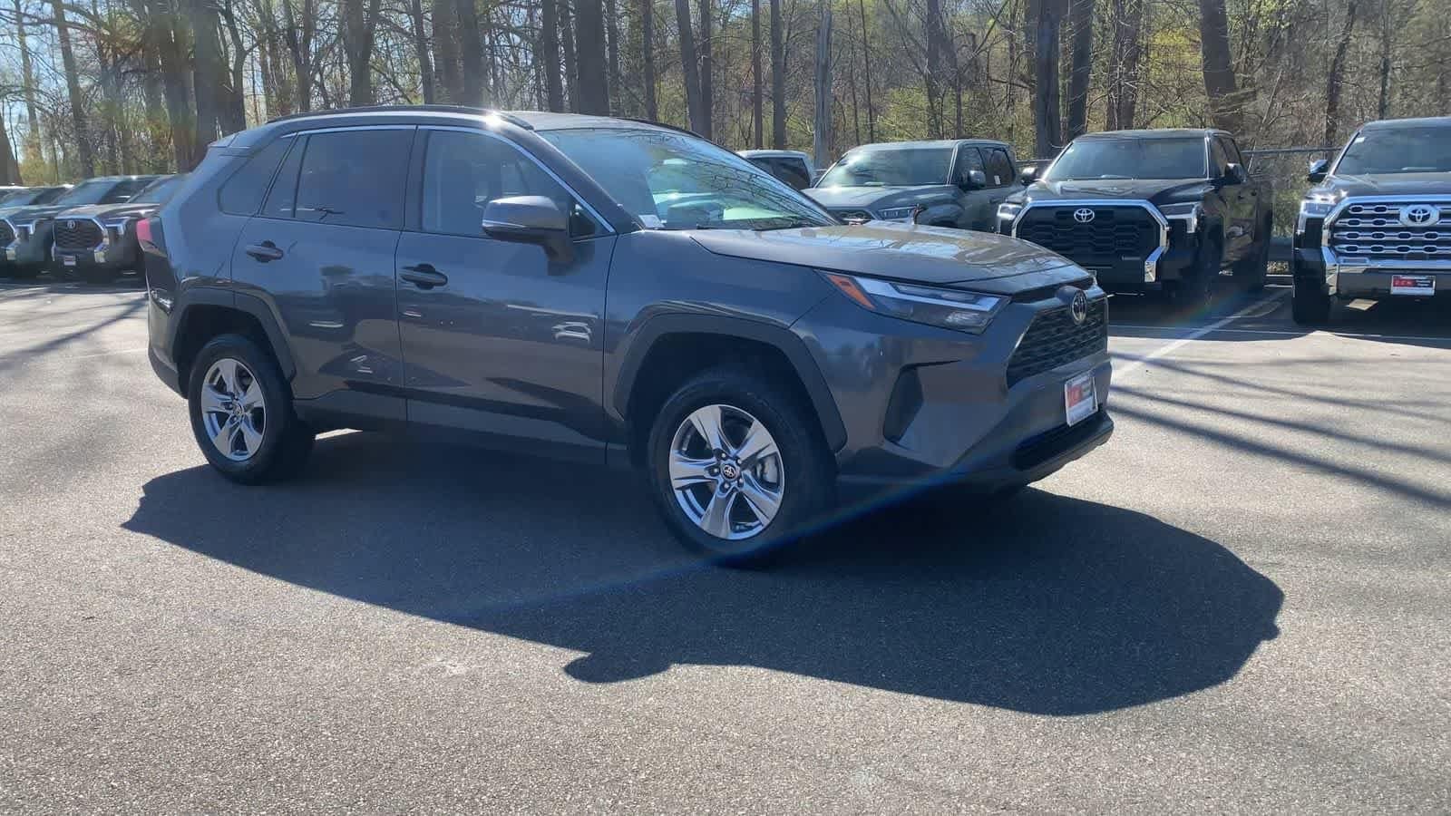 Thumbnail: 2025 Toyota RAV4 - 2