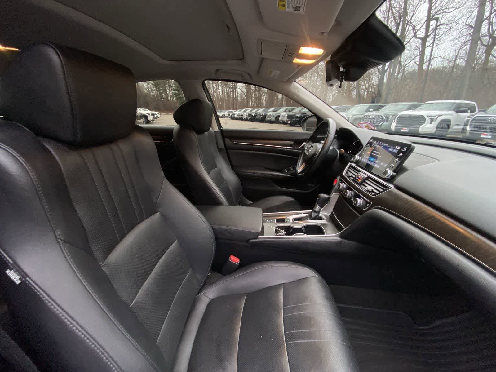 Thumbnail: 2019 Honda Accord - 26