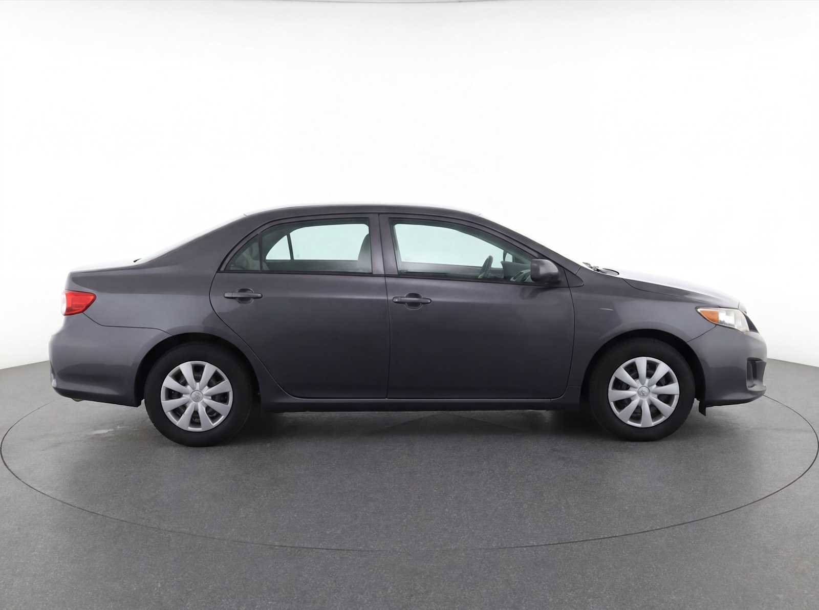 Thumbnail: 2011 Toyota Corolla - 8