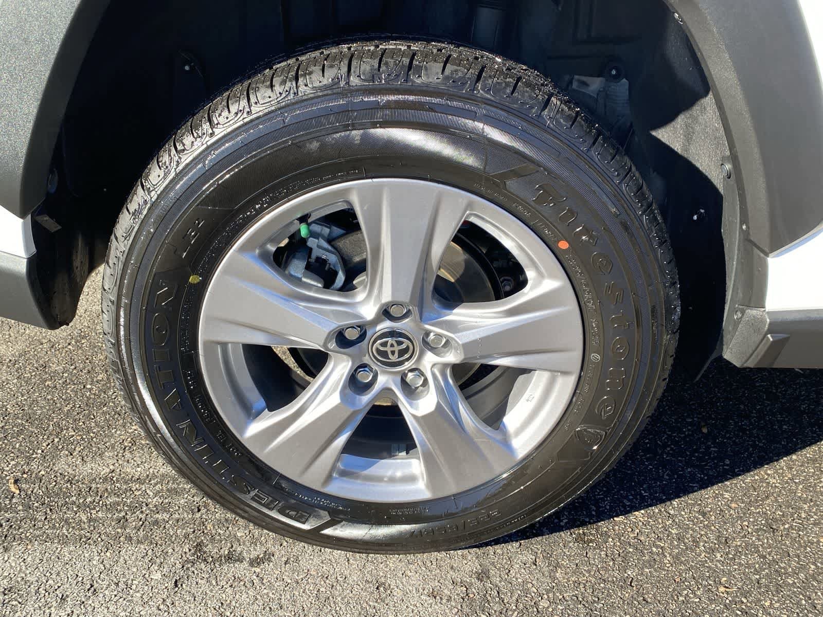 Thumbnail: 2025 Toyota RAV4 - 13