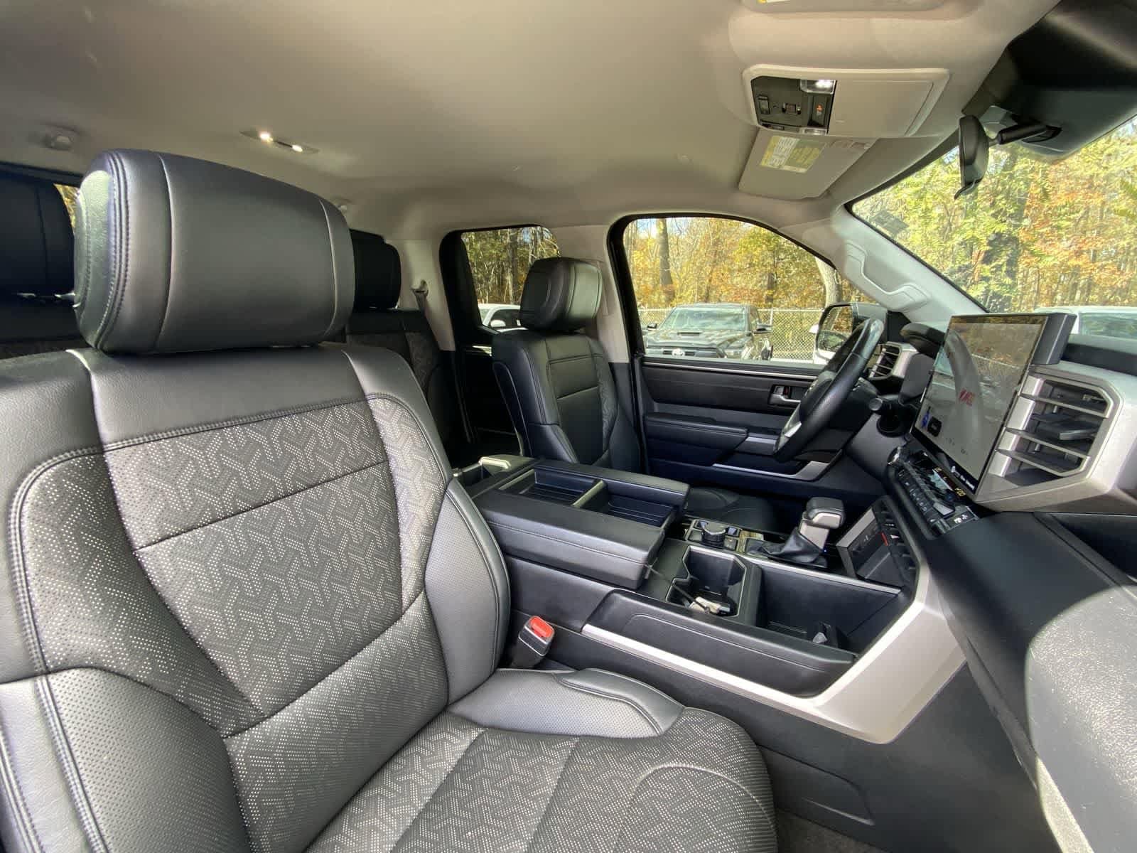 Thumbnail: 2022 Toyota Tundra - 28