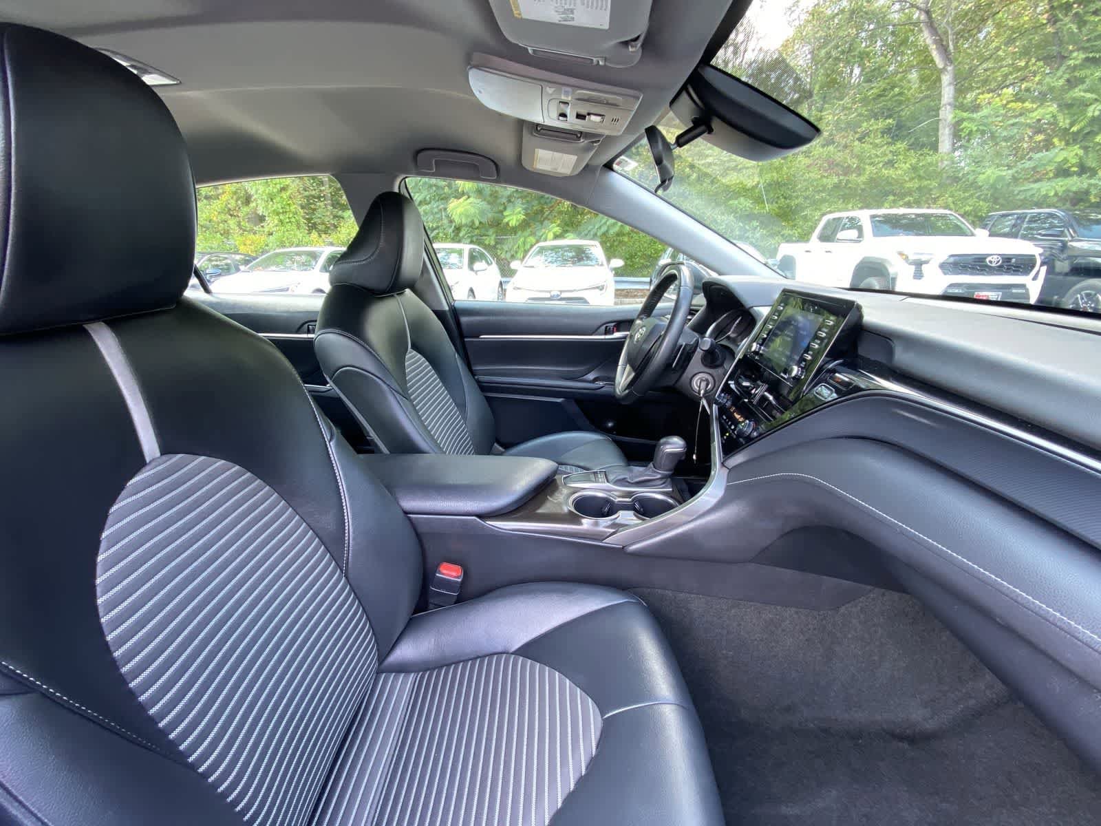 Thumbnail: 2023 Toyota Camry - 20