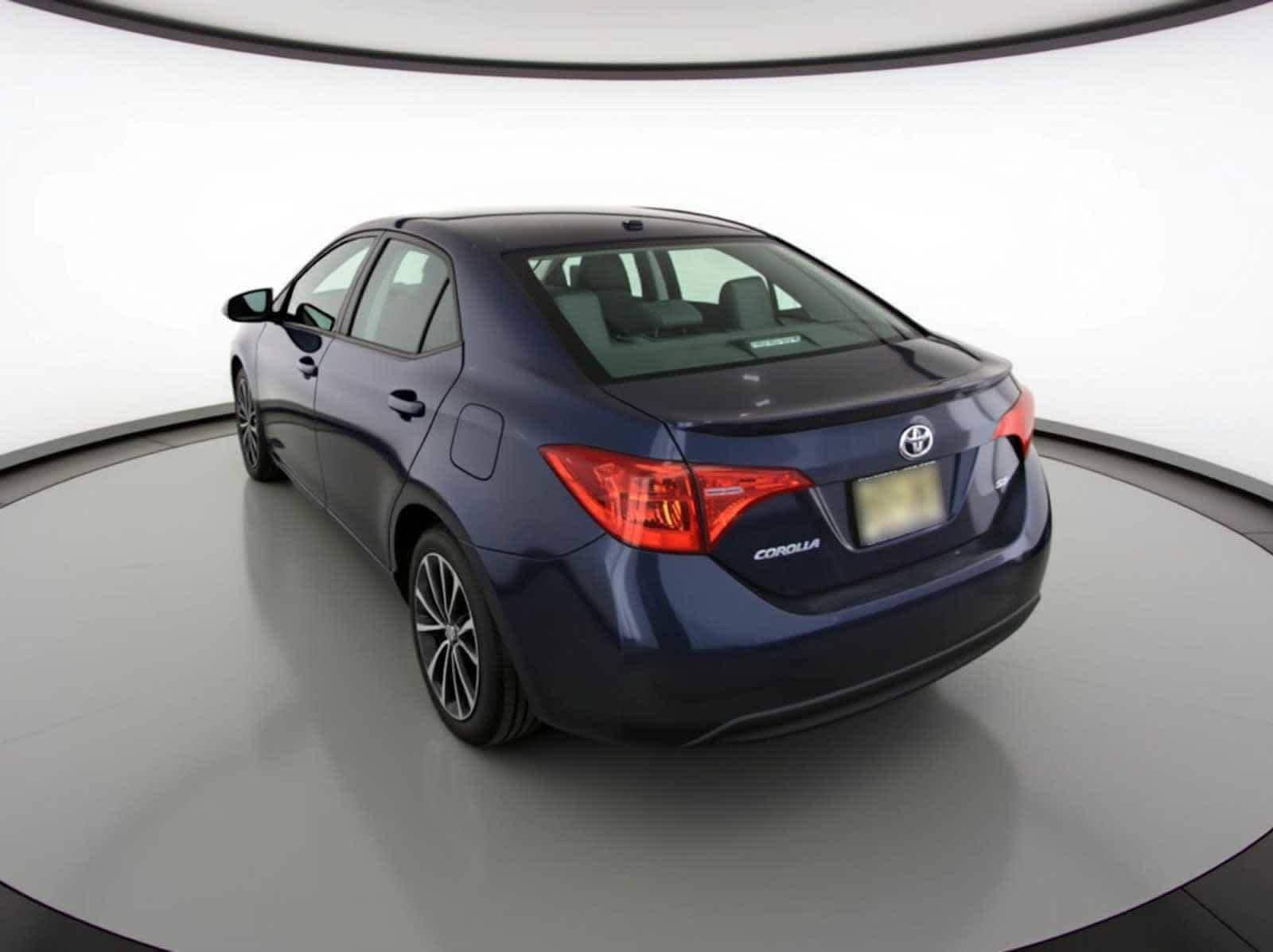 Thumbnail: 2017 Toyota Corolla - 6