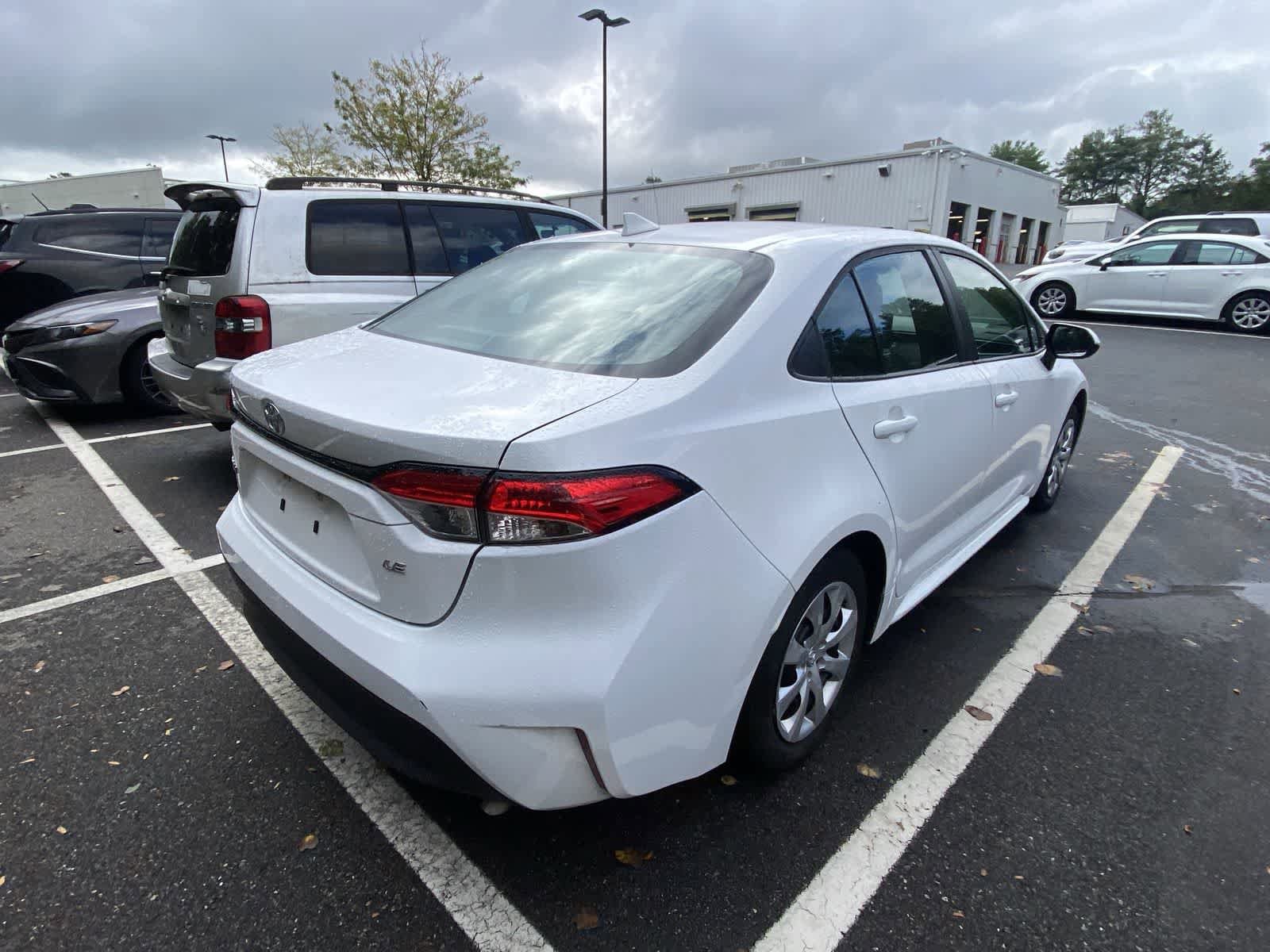 Thumbnail: 2024 Toyota Corolla - 6