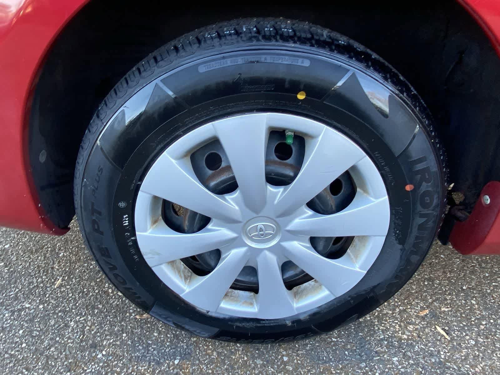 Thumbnail: 2013 Toyota Corolla - 21