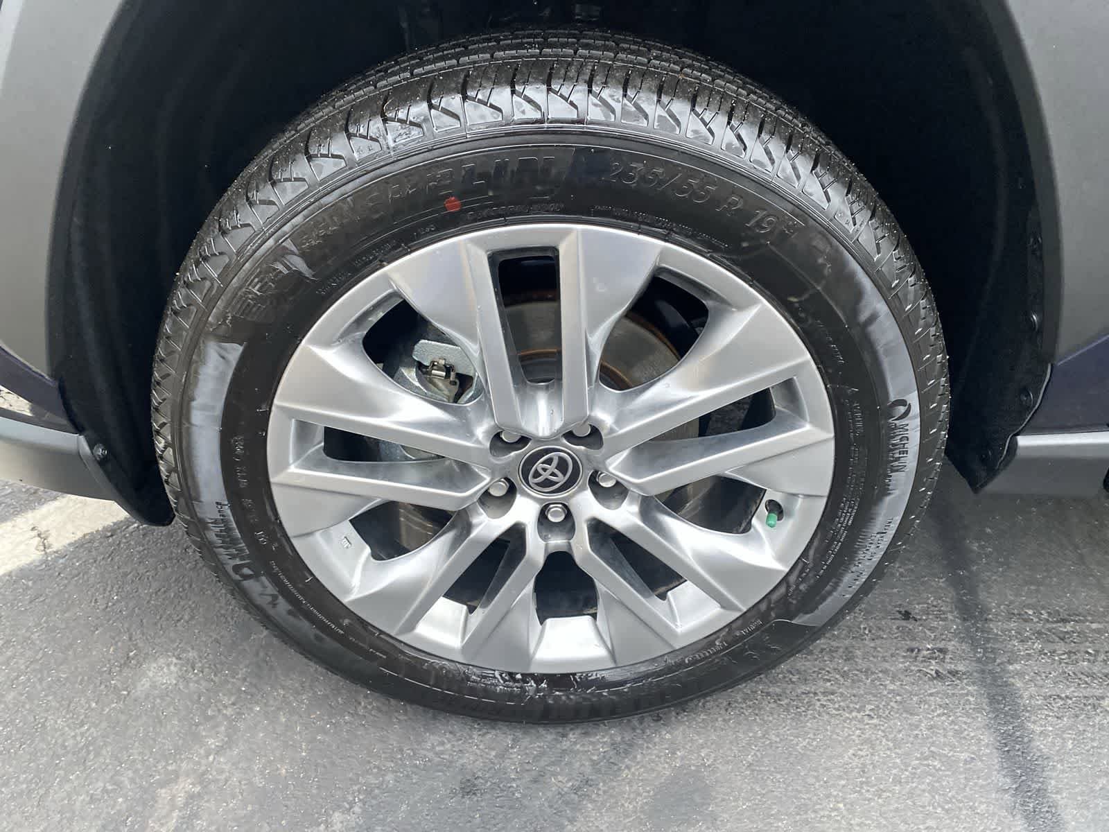 Thumbnail: 2025 Toyota RAV4 - 21