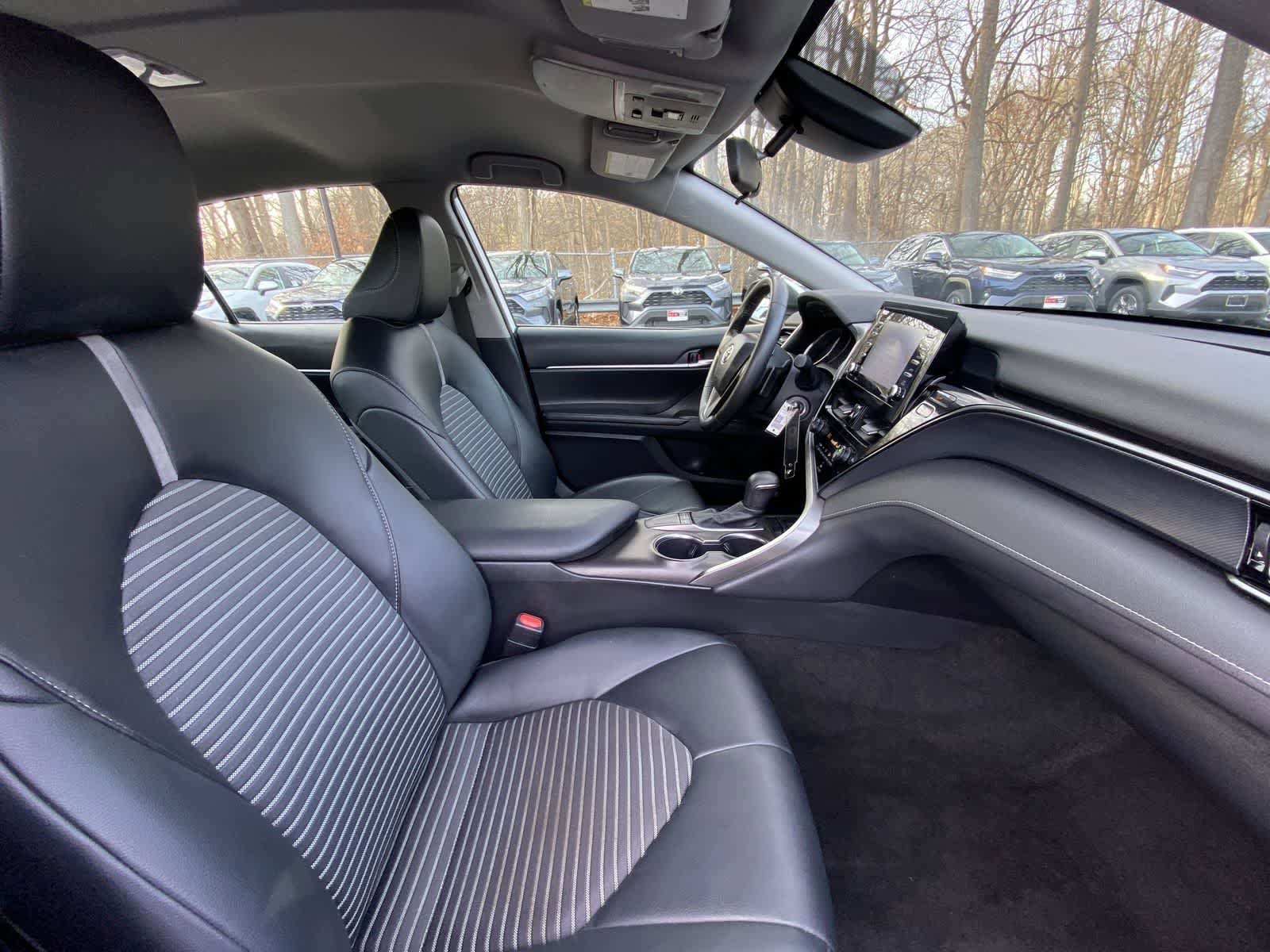 Thumbnail: 2023 Toyota Camry - 27