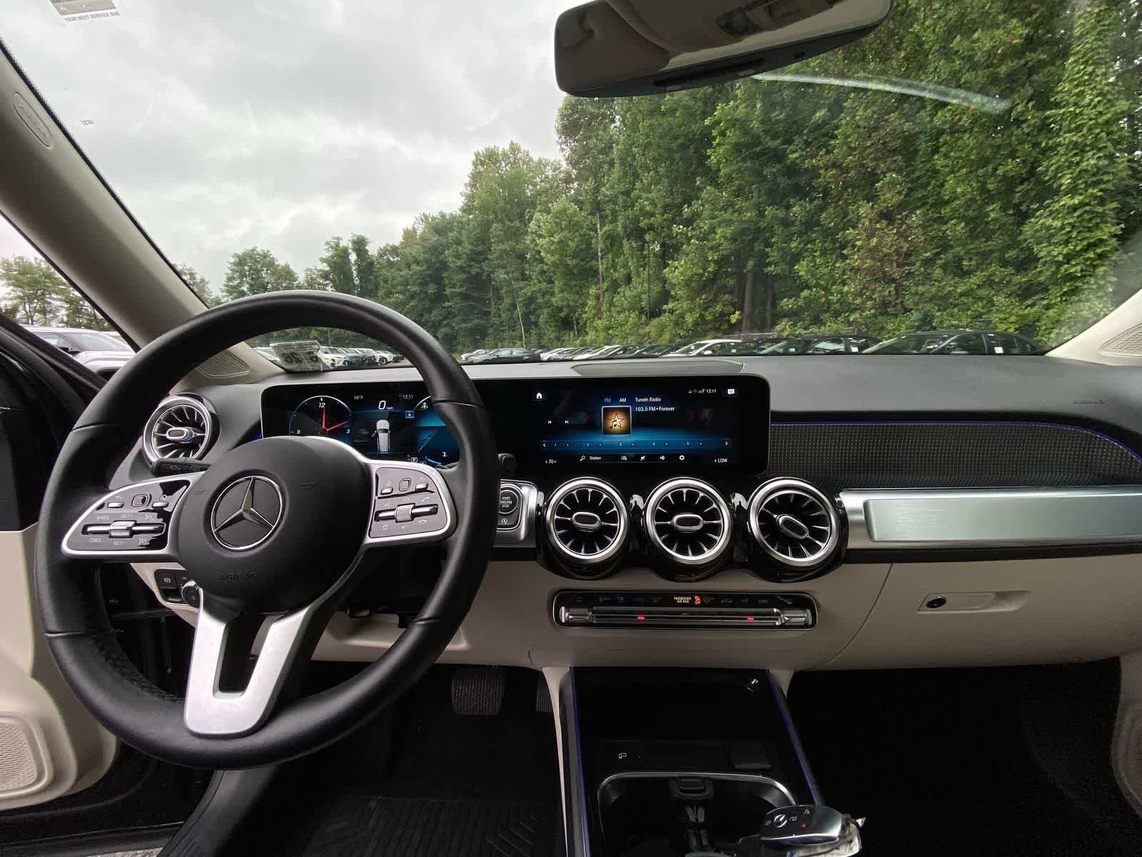 Thumbnail: 2021 Mercedes-Benz GLB - 19