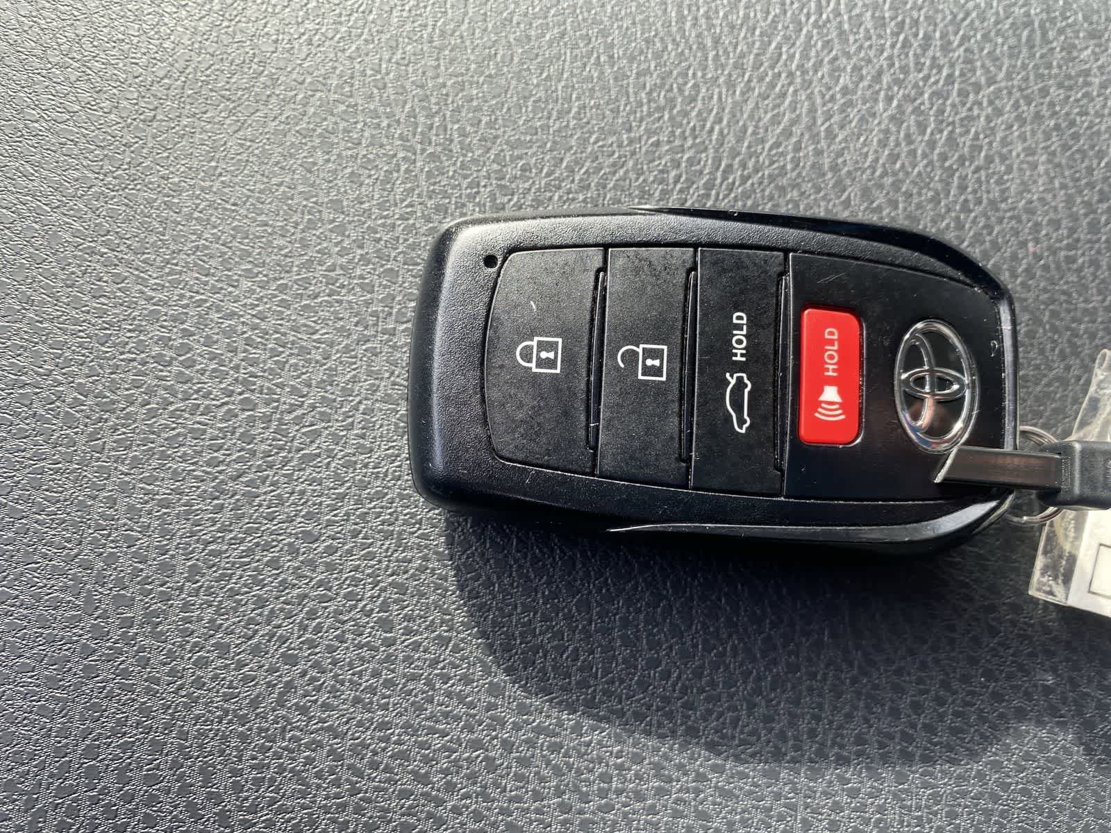 Thumbnail: 2025 Toyota Camry - 36