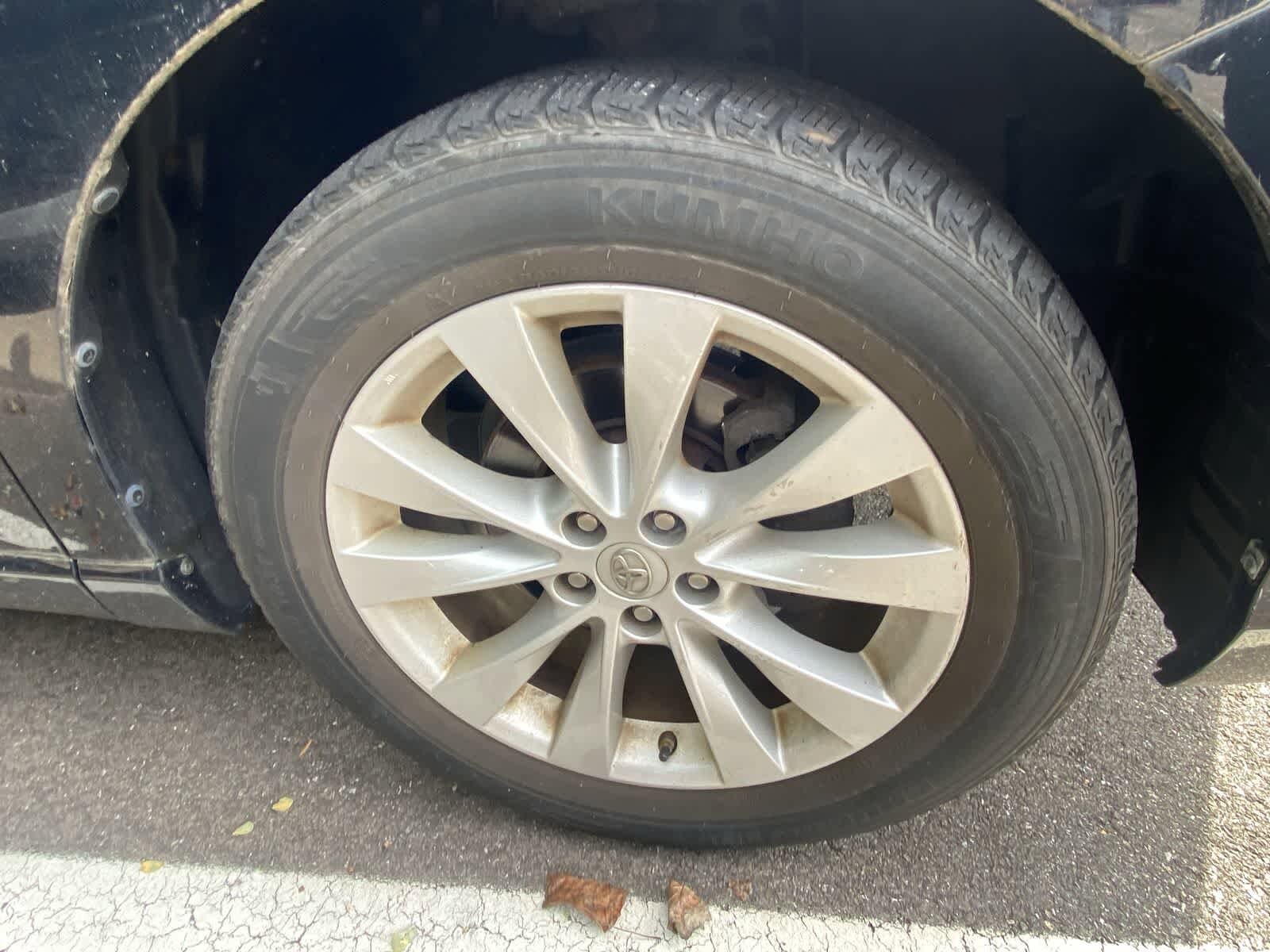 2013 Toyota Venza LE photo 3