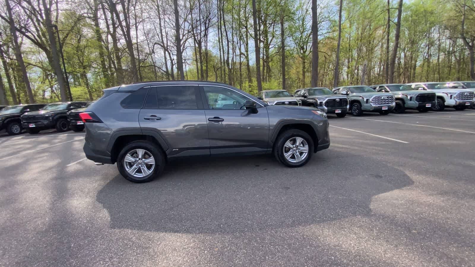 Thumbnail: 2025 Toyota RAV4 - 13