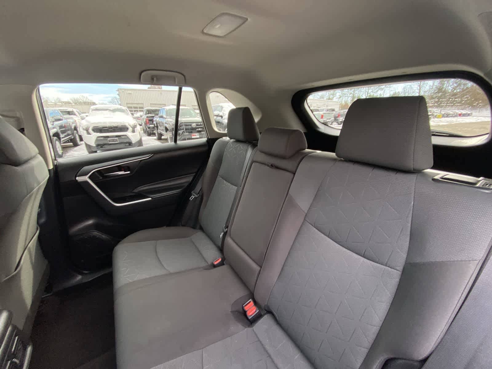 Thumbnail: 2024 Toyota RAV4 - 22