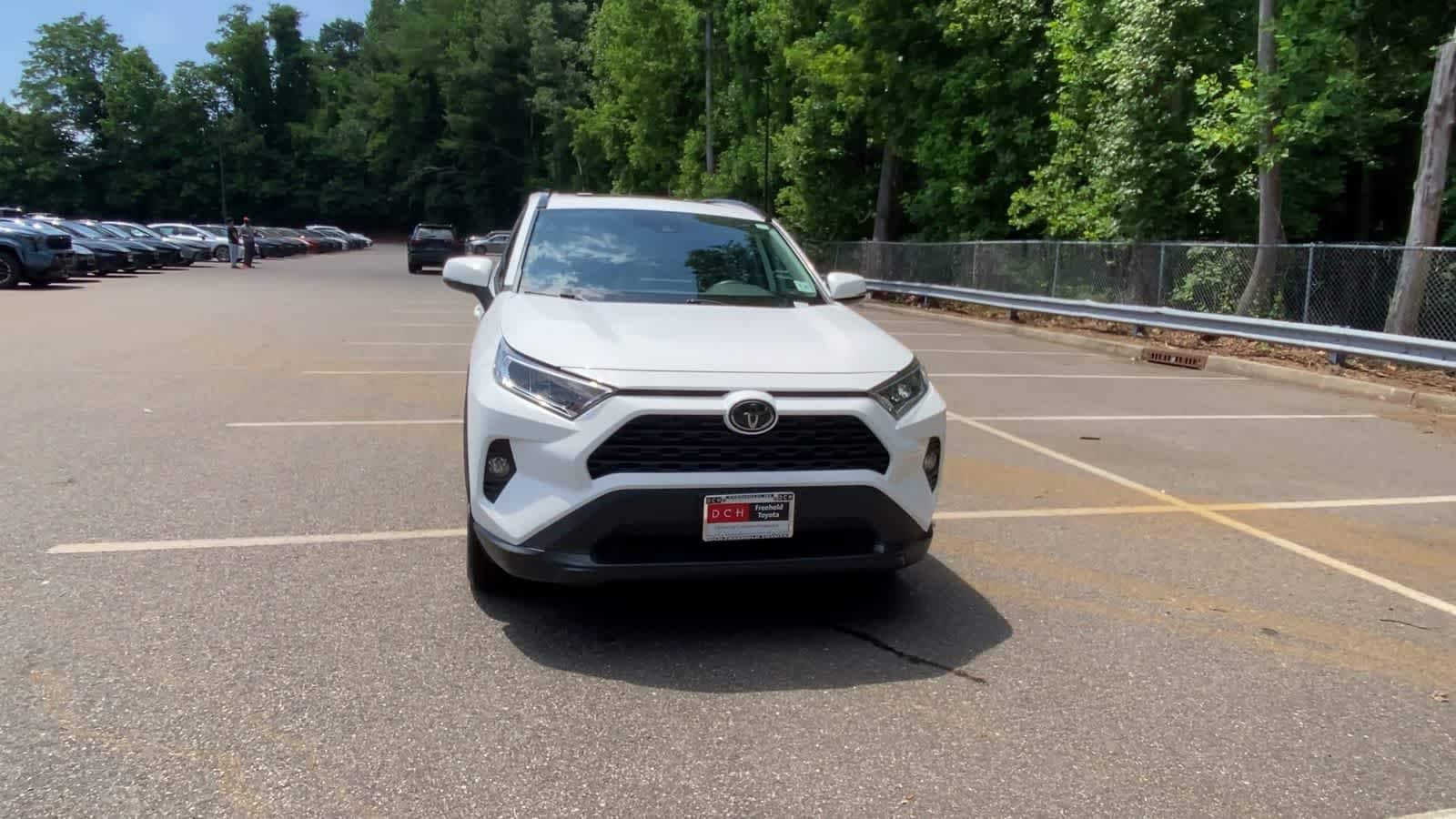 Thumbnail: 2020 Toyota RAV4 - 2