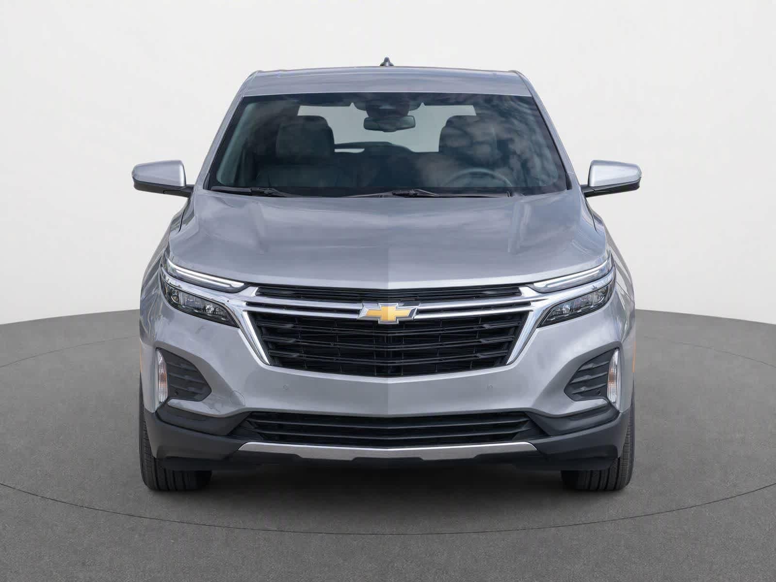 2024 Chevrolet Equinox LT - Photo 2