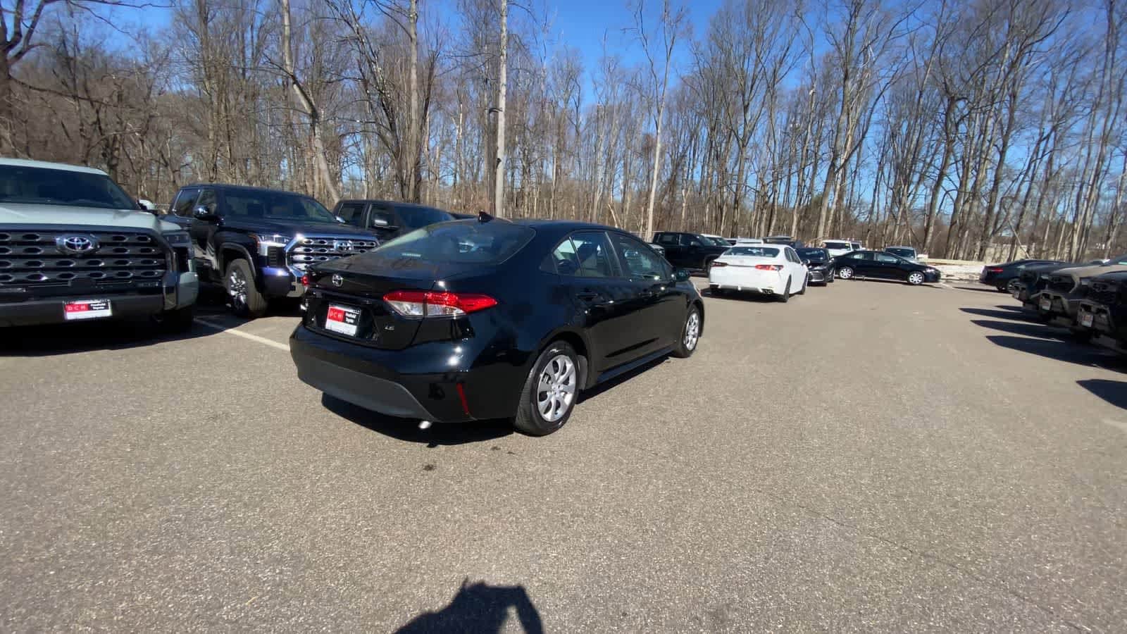 Thumbnail: 2025 Toyota Corolla - 16