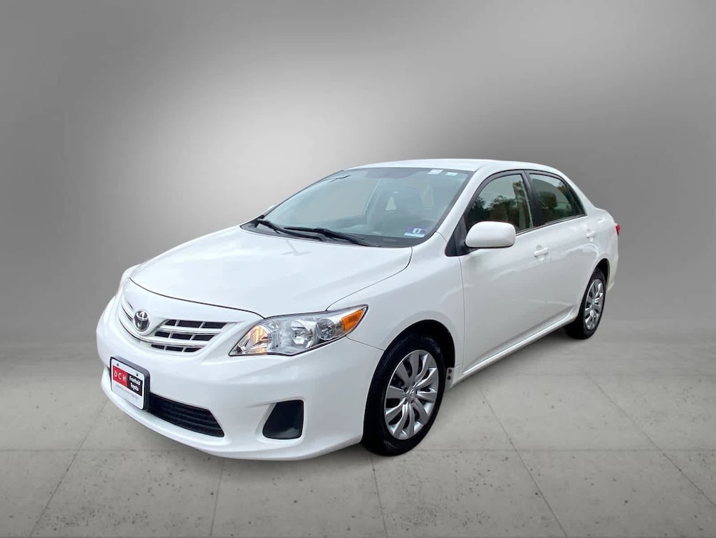 Used 2013 Toyota Corolla LE Sedan