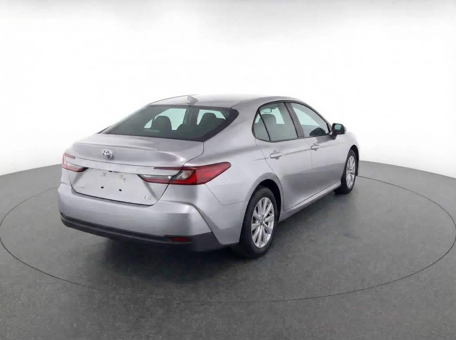 Thumbnail: 2025 Toyota Camry - 4