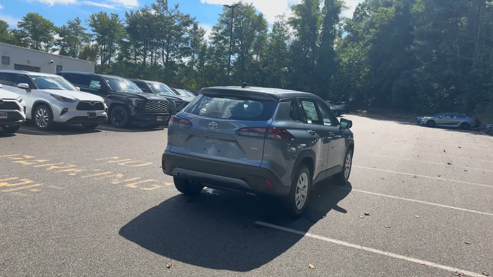 Thumbnail: 2026 Toyota Corolla Cross - 8