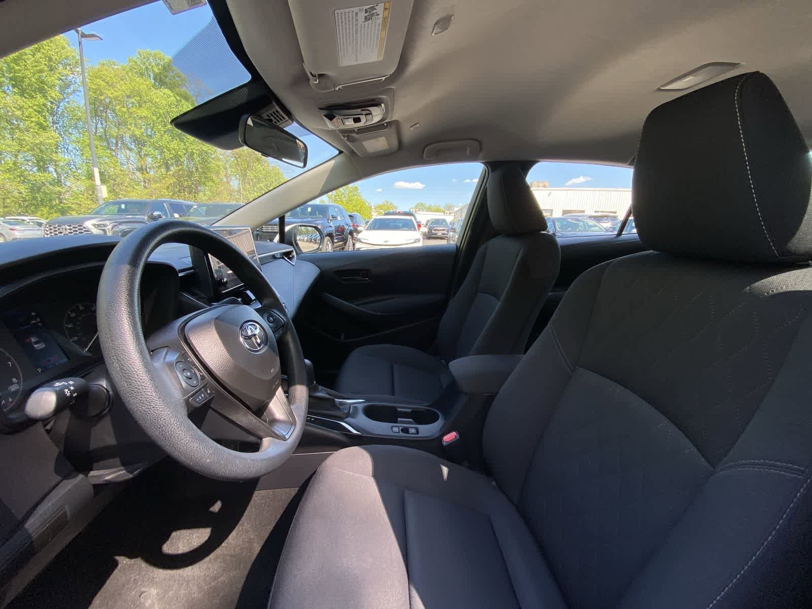 2024 Toyota Corolla LE - Photo 29