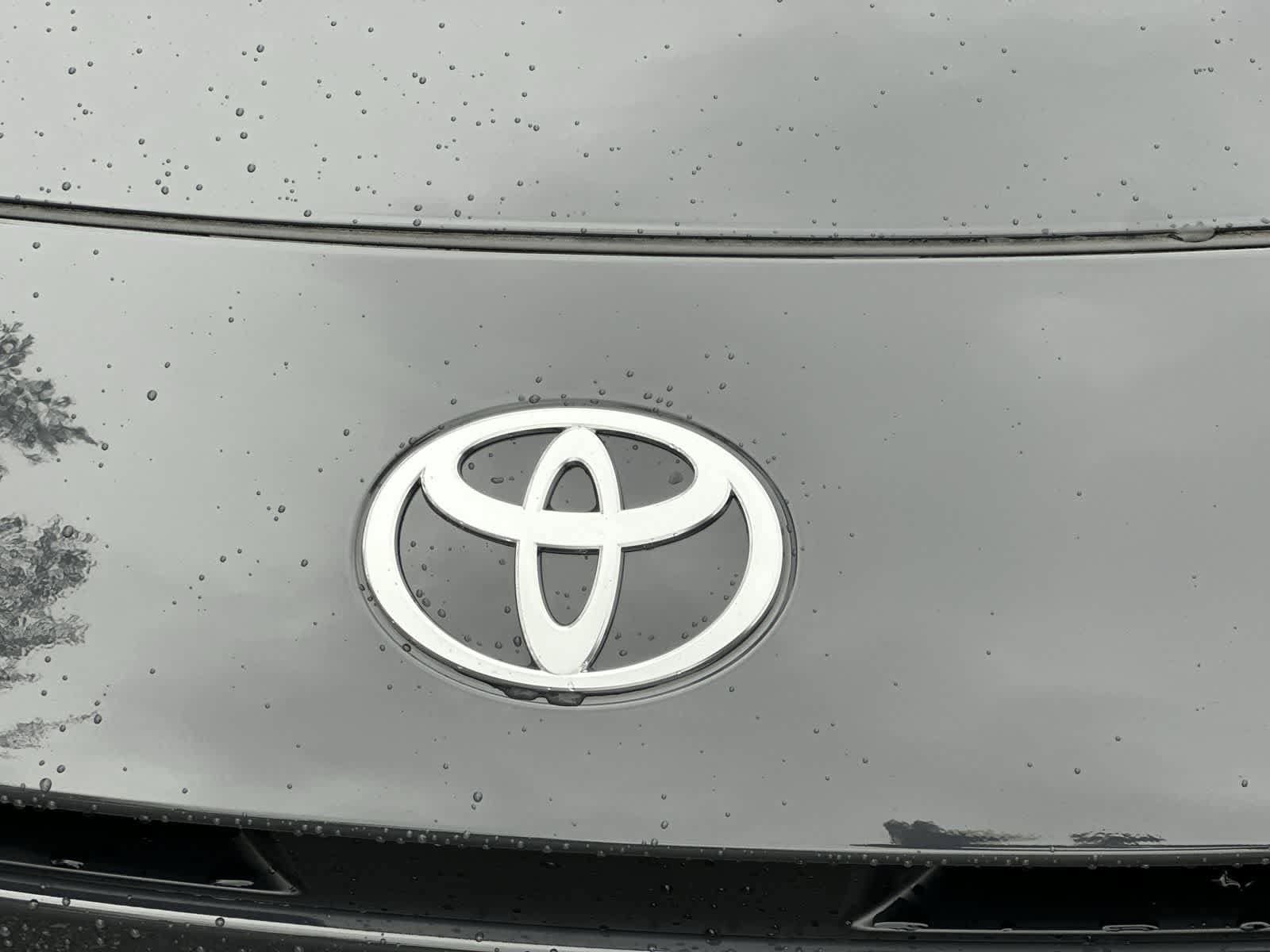 Thumbnail: 2026 Toyota Camry - 12