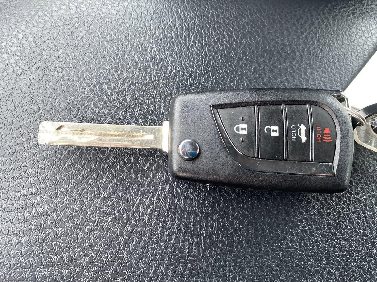 Thumbnail: 2023 Toyota Camry - 38